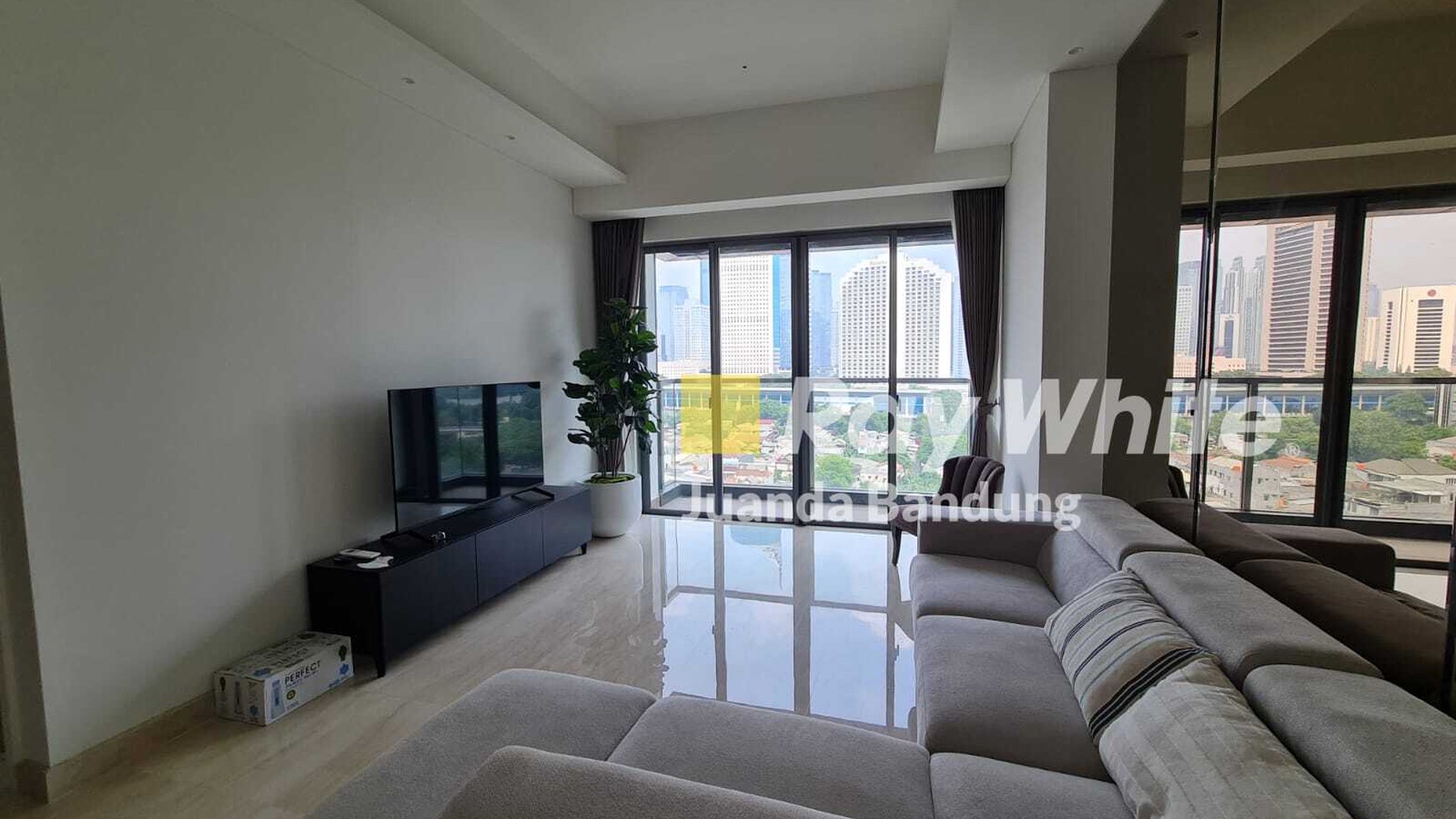 New Brand! 57 Promenade Apartment Jakarta Full Furnished