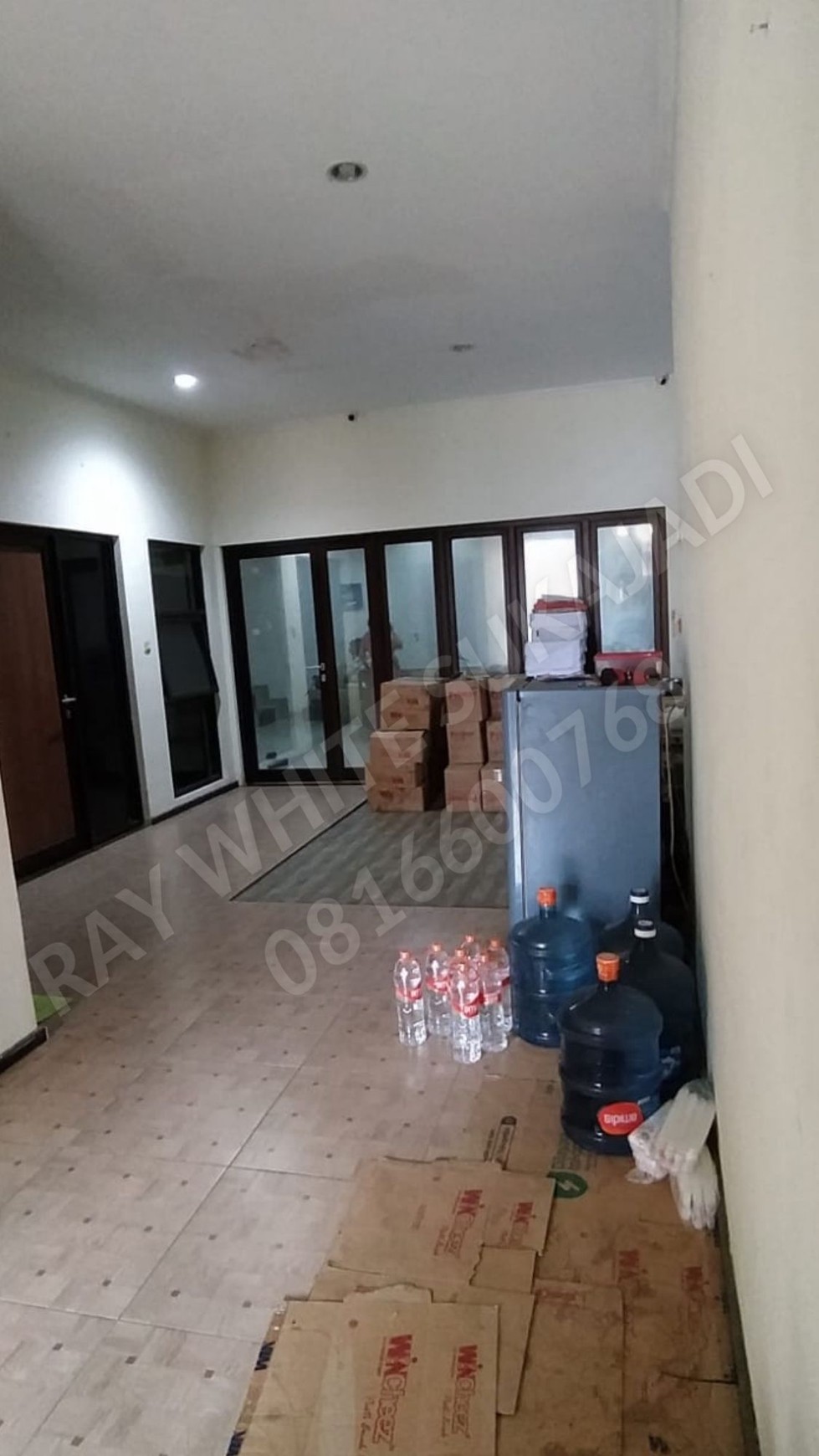 Dijual Rumah startegis tengah kota Jl Emung