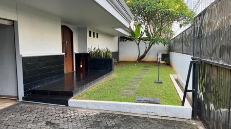 Beautiful House and comfy at Senayan Area