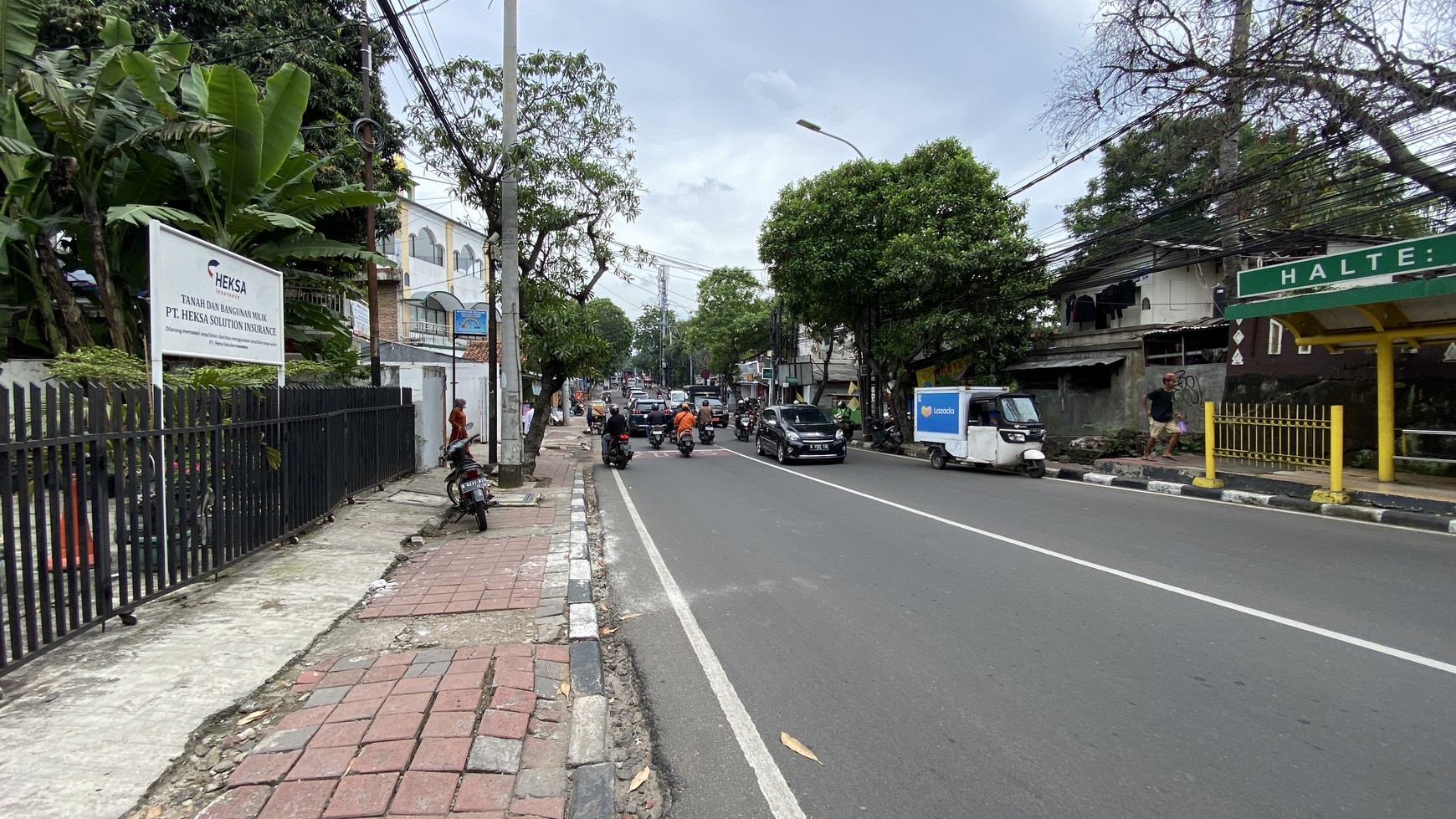 Gedung kantor harga di bawah Njop di Duren Tiga Raya, Jakarta Selatan