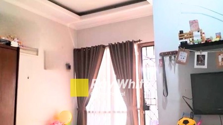 Dijual Rumah Full Renov Siap Huni di Taman Rahayu