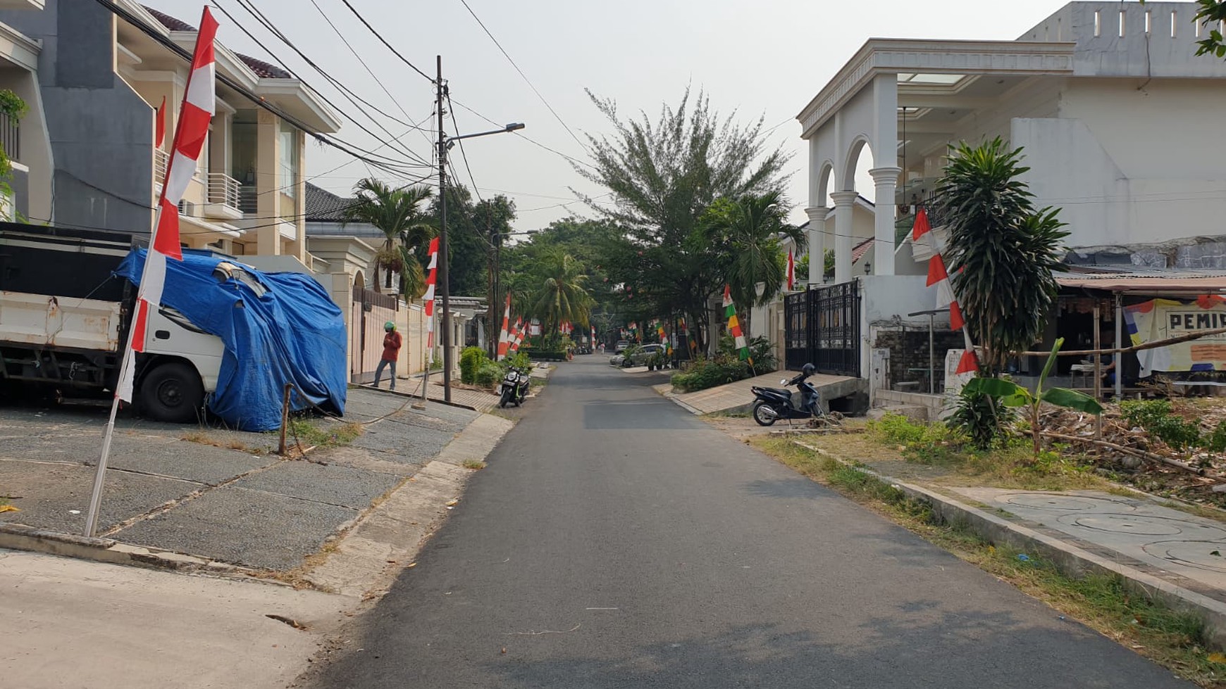 Rumah Tua Hitung Tanah Saja Cempaka Putih Tengah, Jakpus