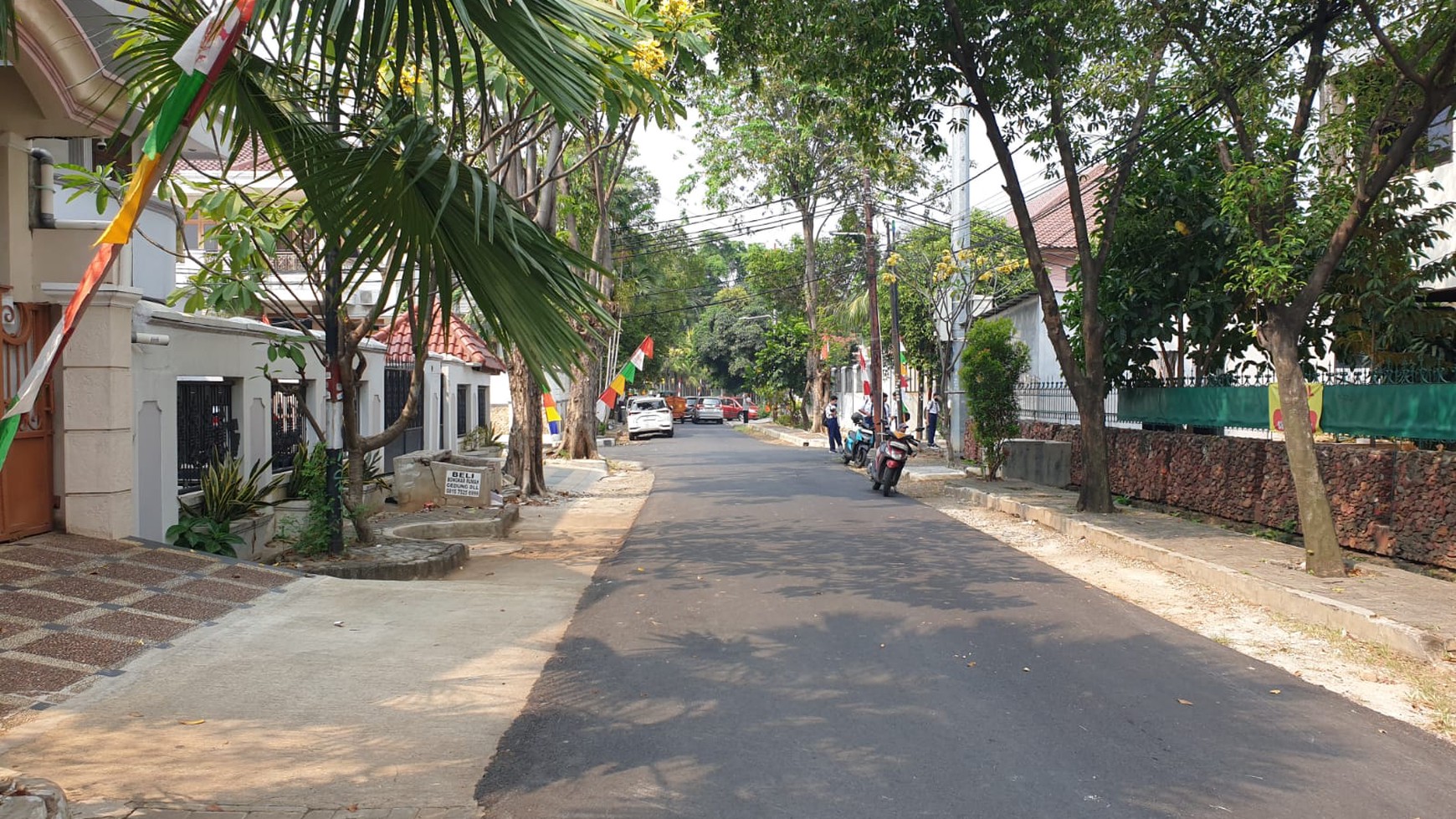 Rumah Tua Hitung Tanah Saja Cempaka Putih Tengah, Jakpus