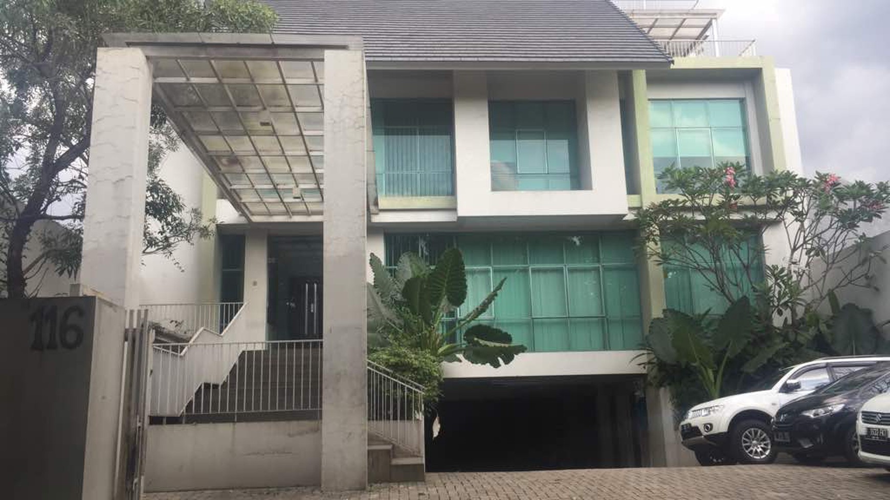 Rumah Dijual  di Jakarta Selatan