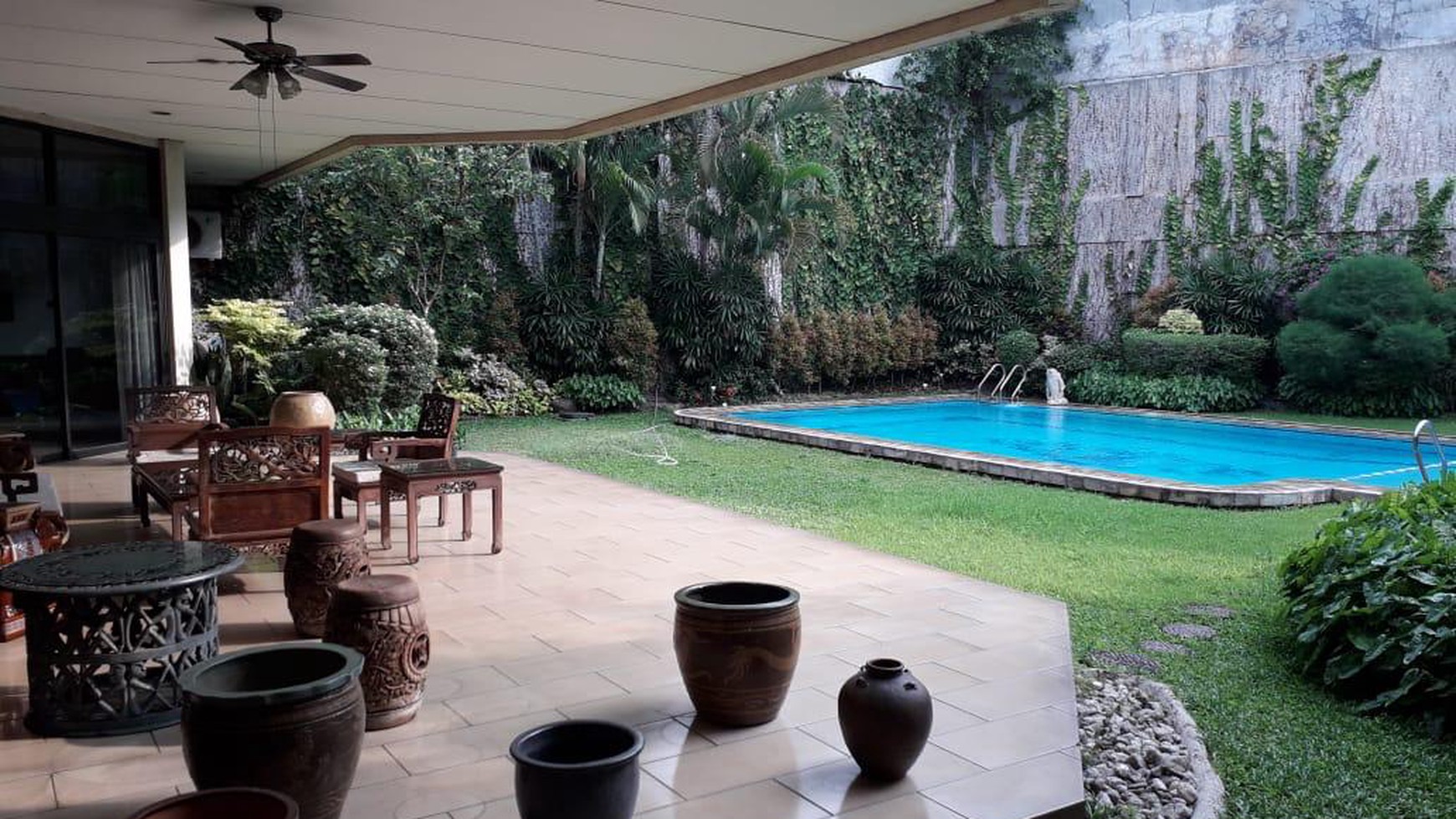 Rumah Asri dan Nyaman di Menteng 'Jakarta Pusat