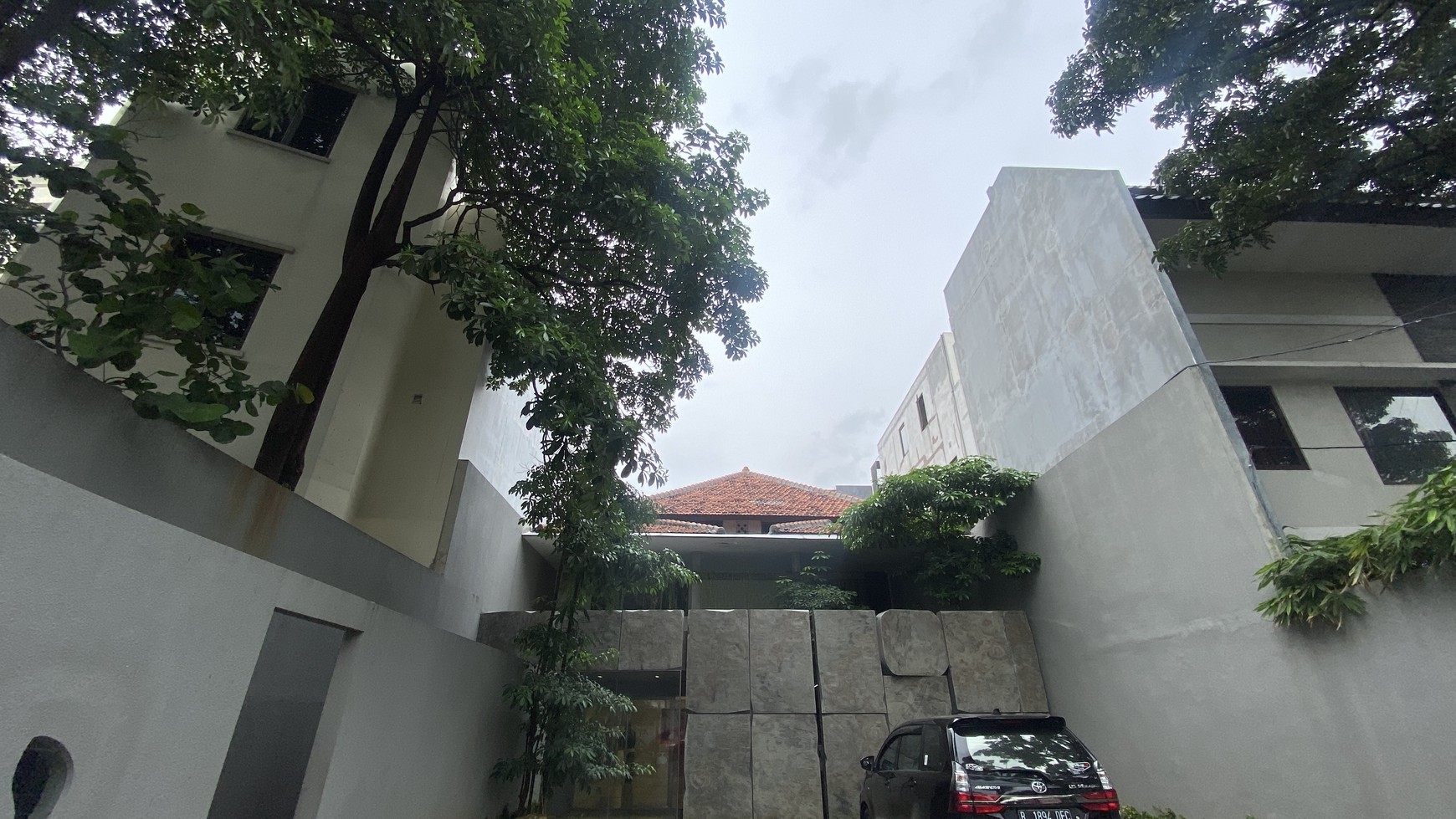 HOUSE GOOD FOR COMMERCIAL AT  SENOPATI AREA, NEAR SCBD