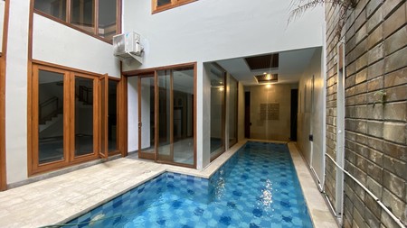 BEAUTIFUL HOUSE AT SENOPATI, JAKARTA SELATAN
