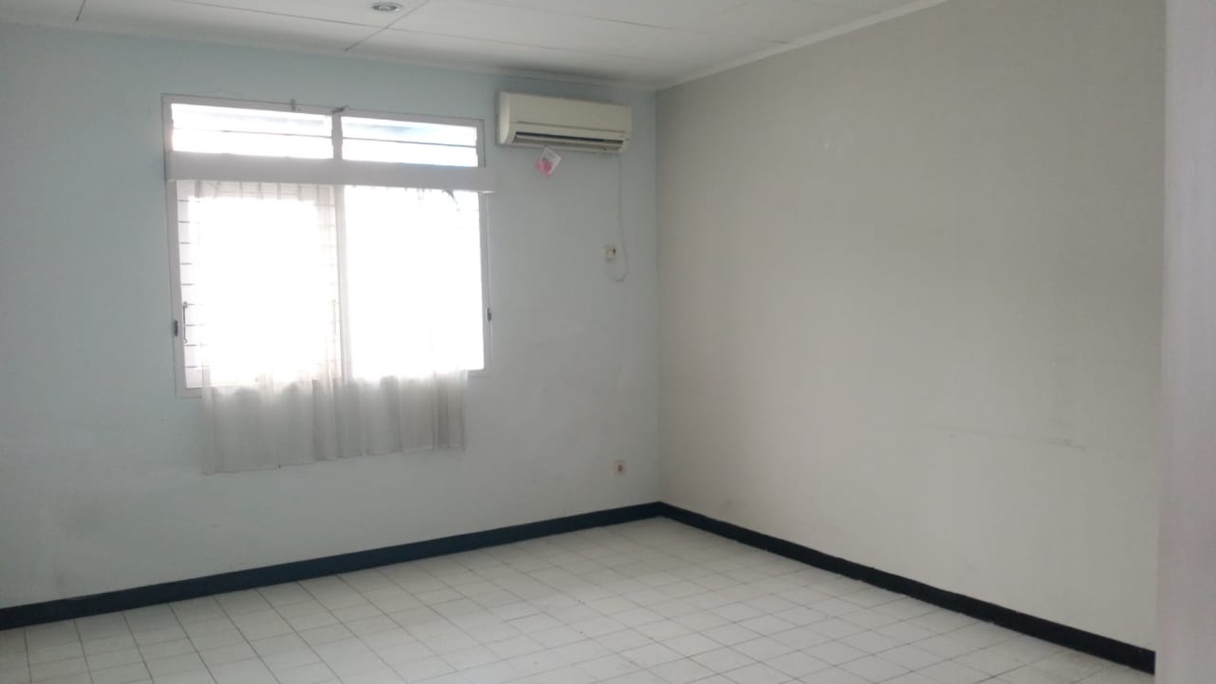 House at senopati area, good for office