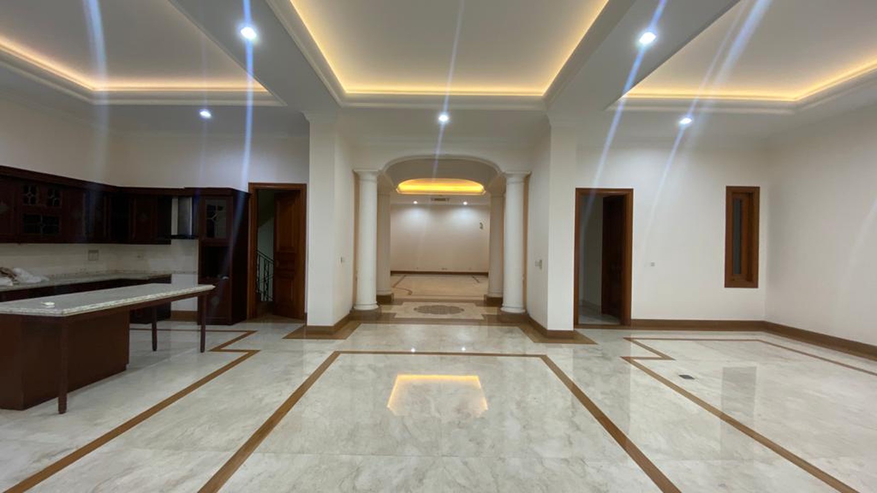 Luxury and beautiful house at menteng area