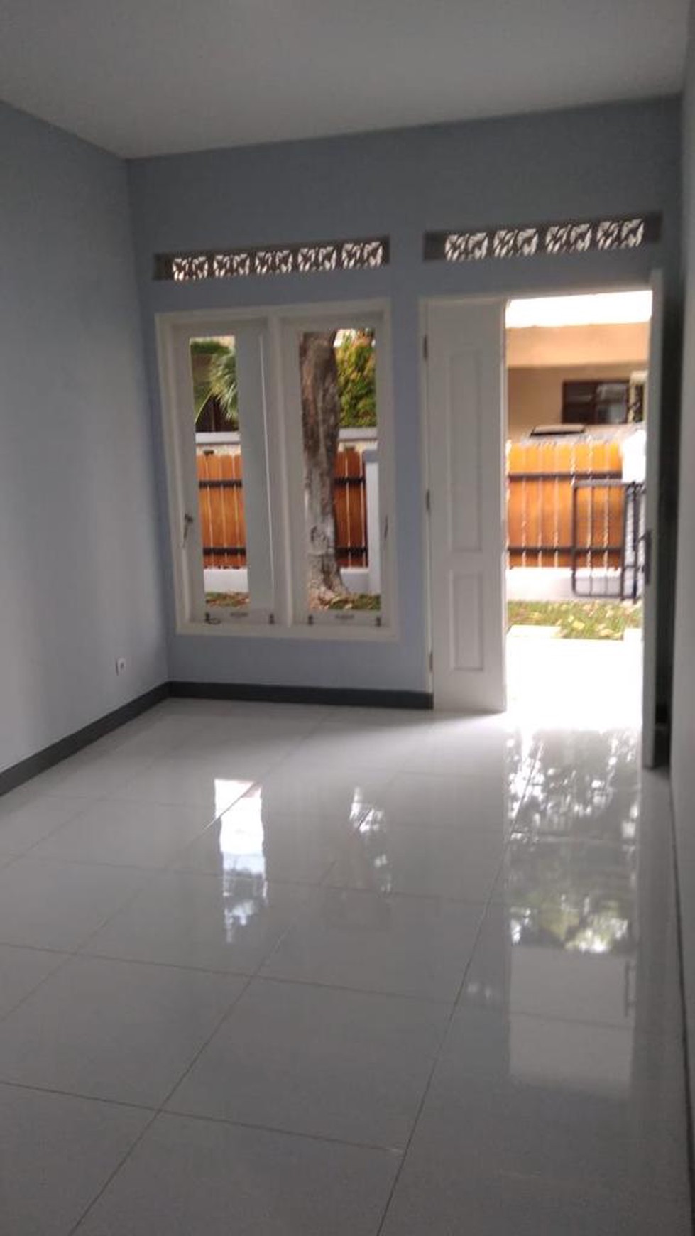 HOUSE AT SENOPATI AREA