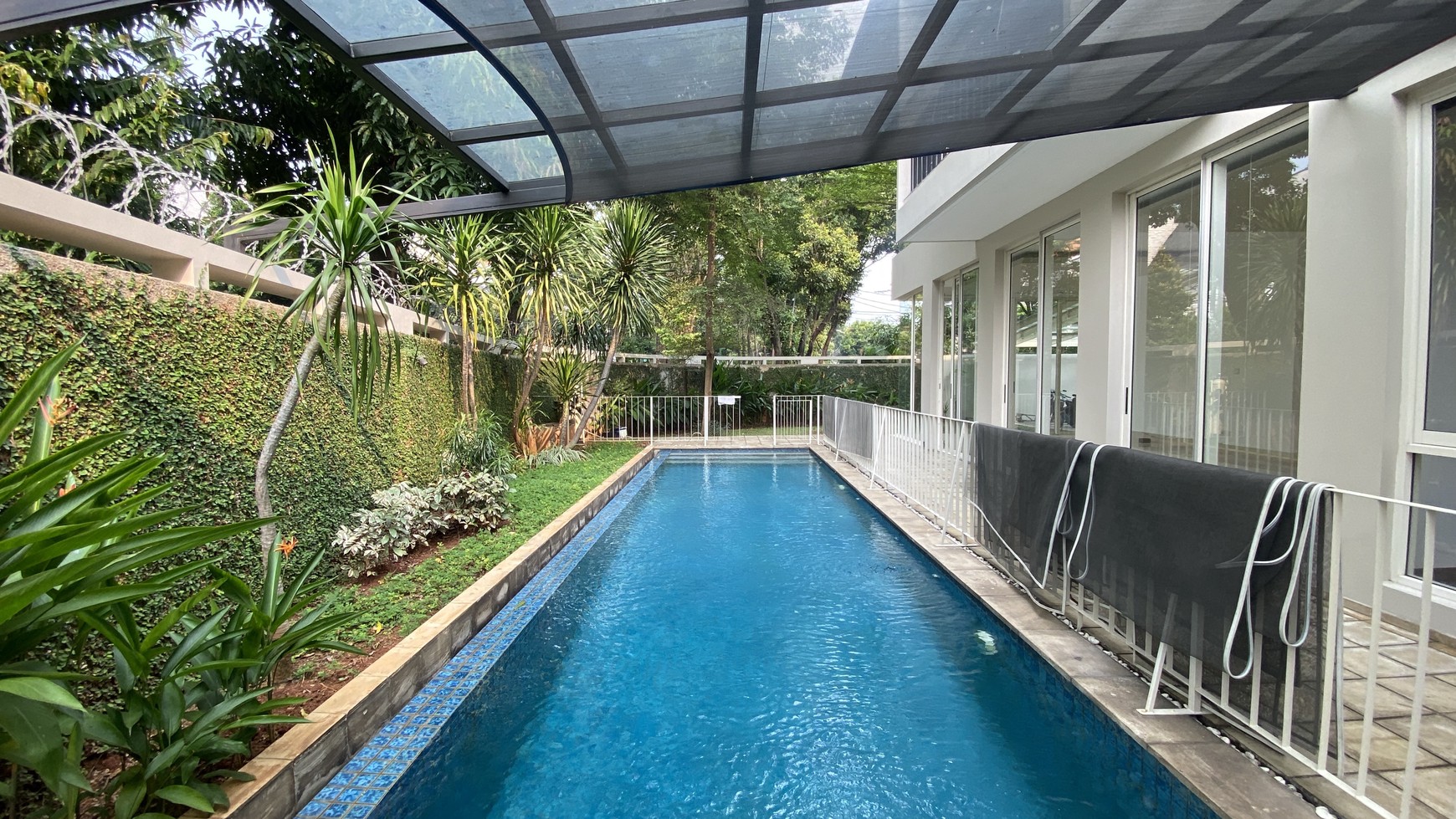 beautiful house at senopati area