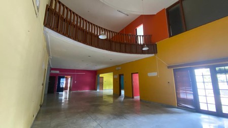 BIG  HOUSE AT KEBAYORAN BARU, EX OFFICE