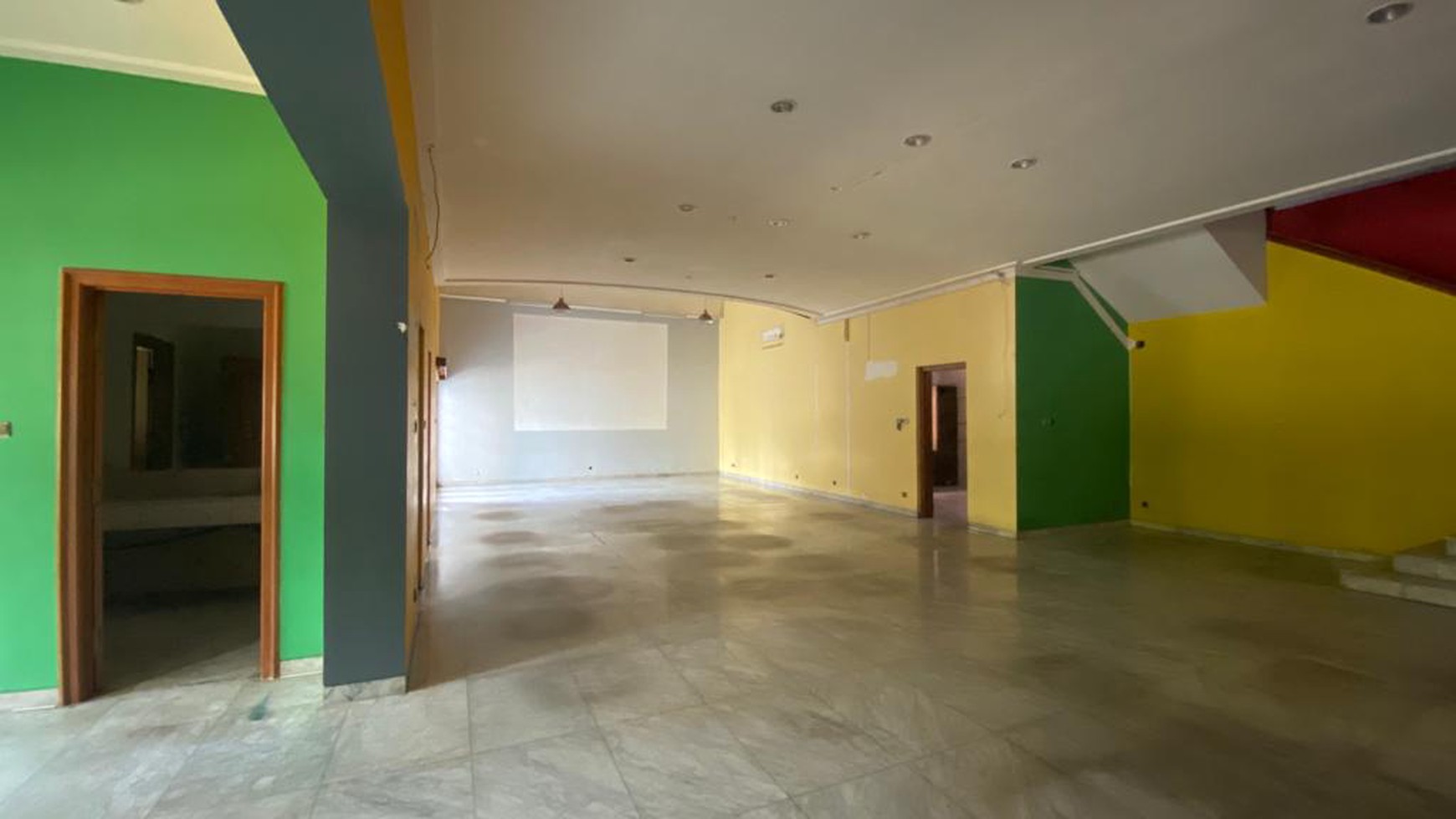 BIG HOUSE AT KEBAYORAN BARU, EX OFFICE
