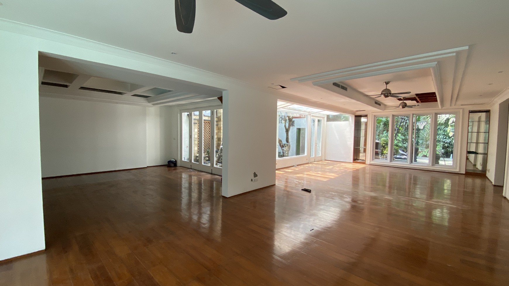 BEAUTIFUL AND COZY HOUSE AT KEBAYORAN BARU JAKARTA SELATAN