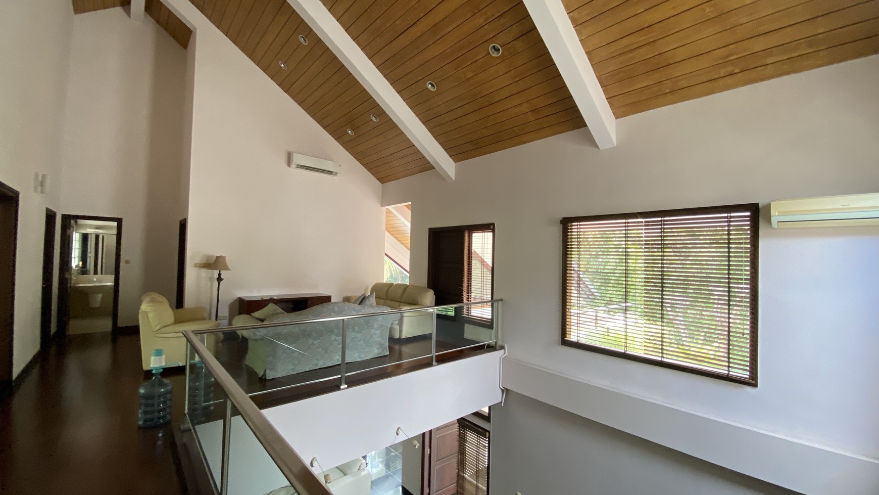 BEAUTIFUL AND COZY HOUSE AT SENOPATI AREA, JAKARTA SELATAN