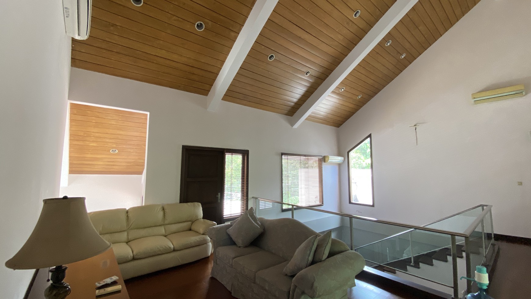 BEAUTIFUL AND COZY HOUSE AT SENOPATI AREA, JAKARTA SELATAN