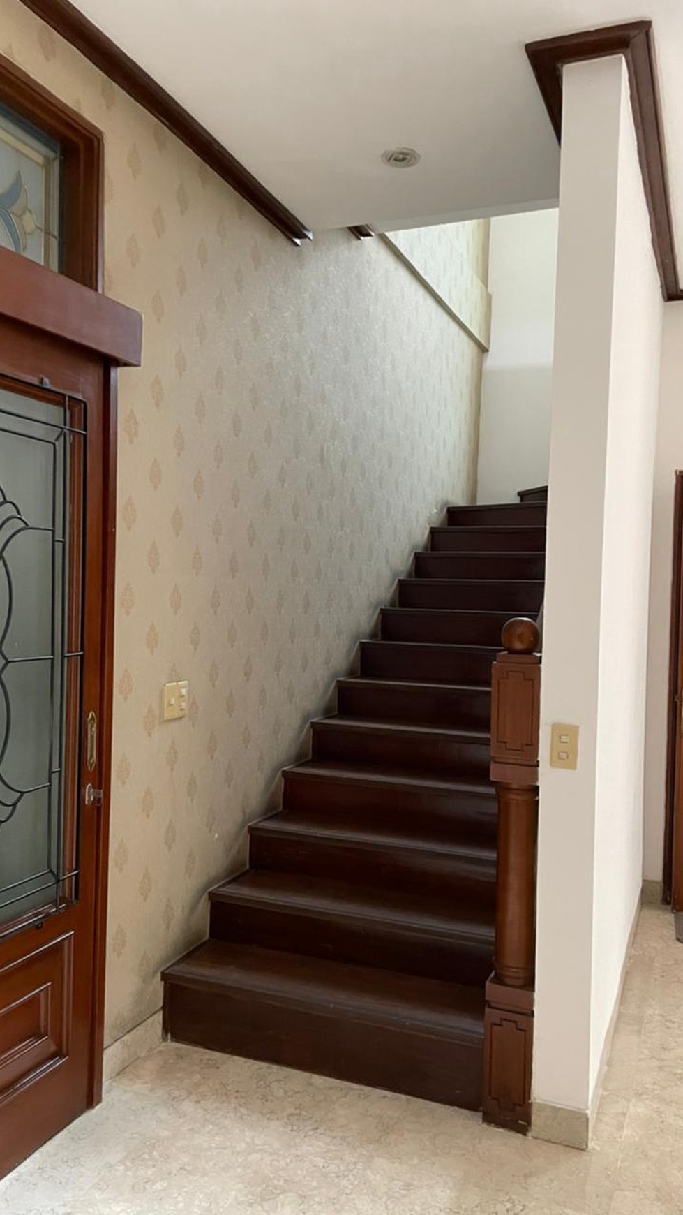 COZY HOUSE AT SENOPATI AREA