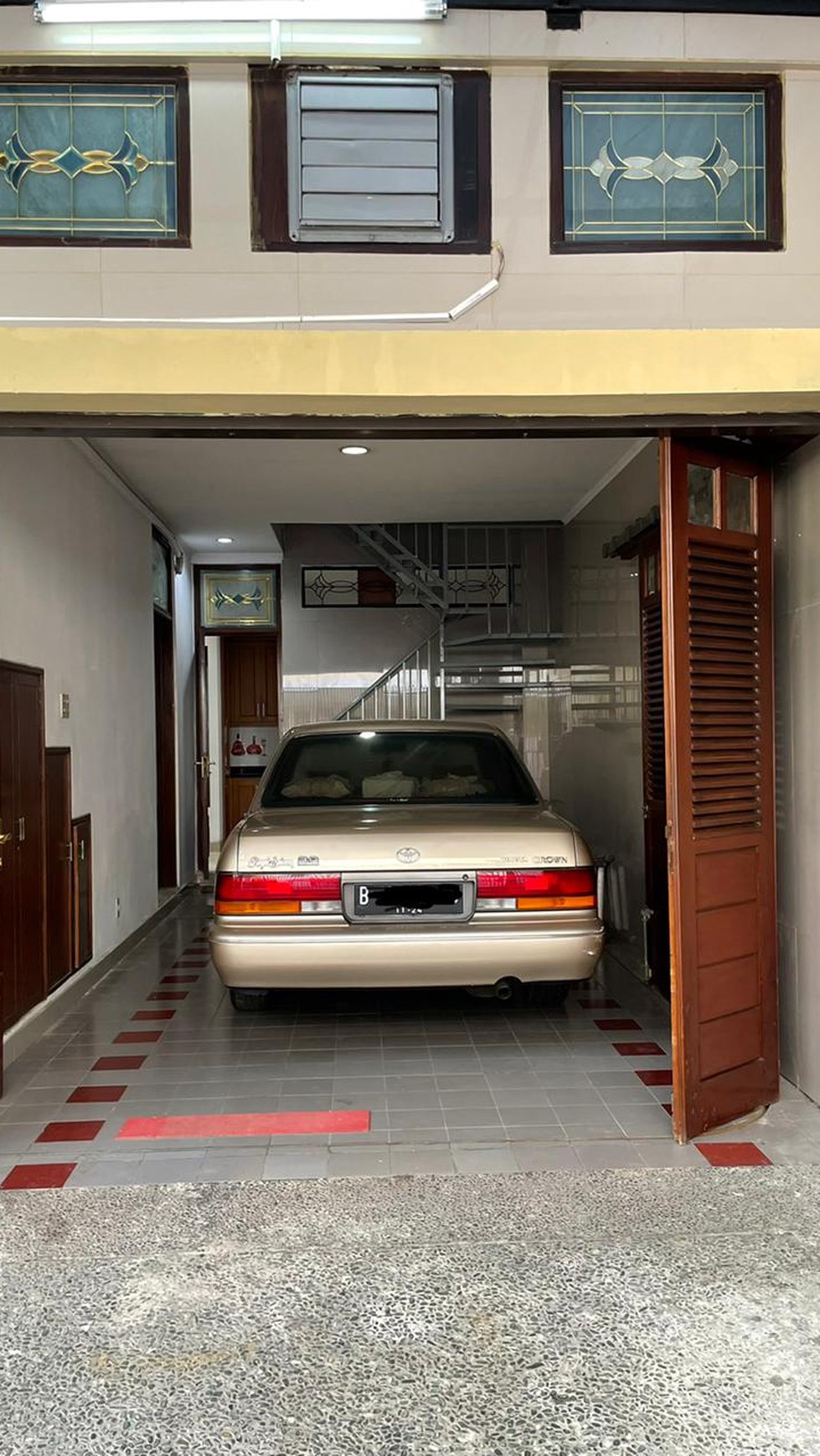 COZY HOUSE AT SENOPATI AREA