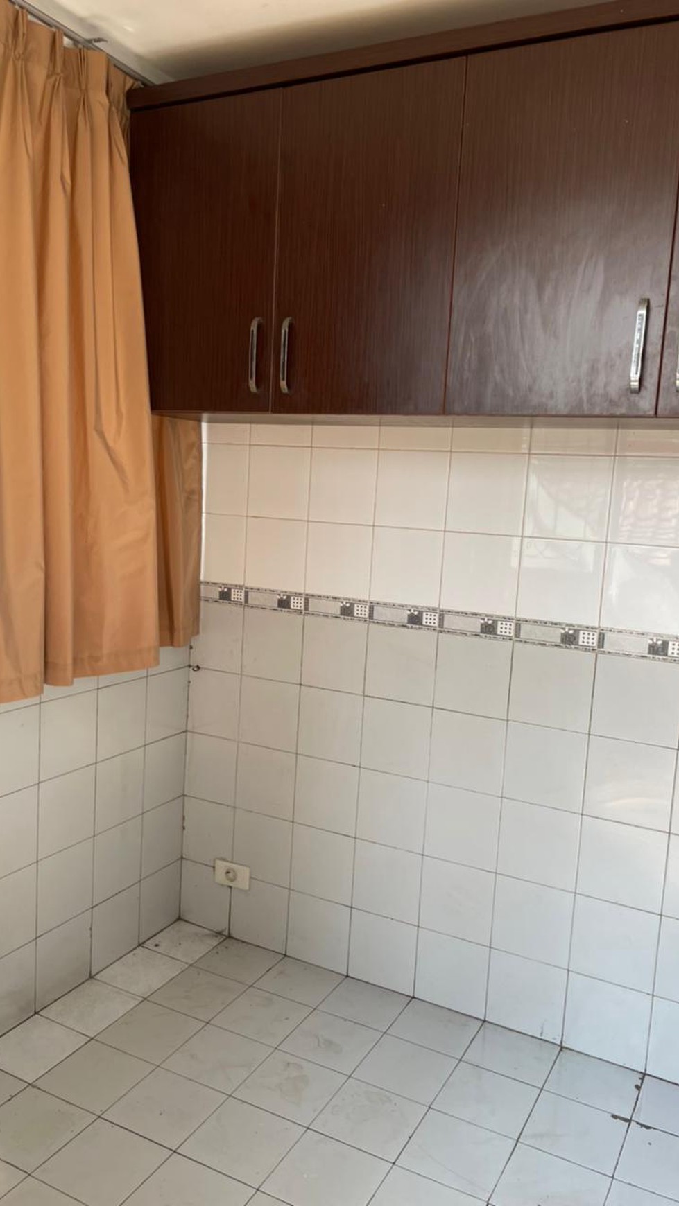 COZY HOUSE AT SENOPATI AREA