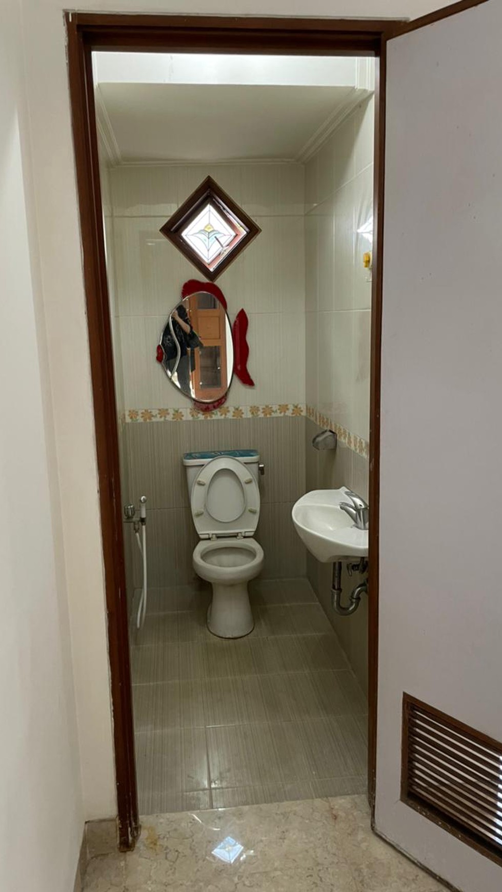 COZY HOUSE AT SENOPATI AREA