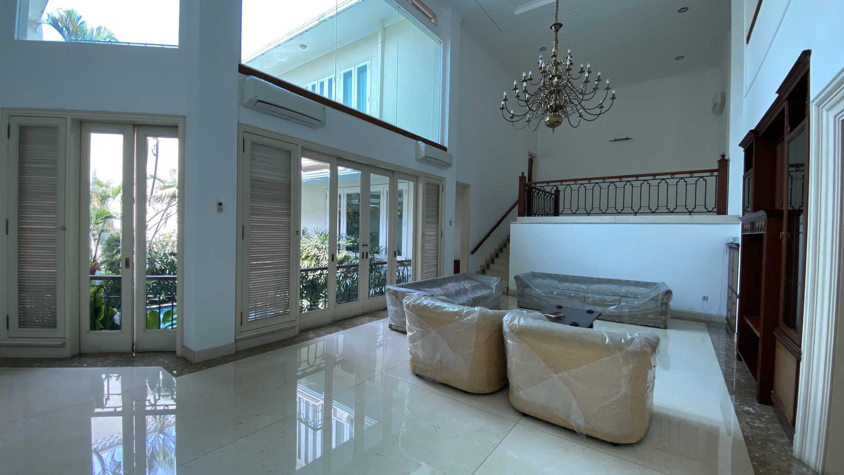 BIG HOUSE AND LUXURY AT PRIME AREA SENOPATI, JAKARTA SELATAN