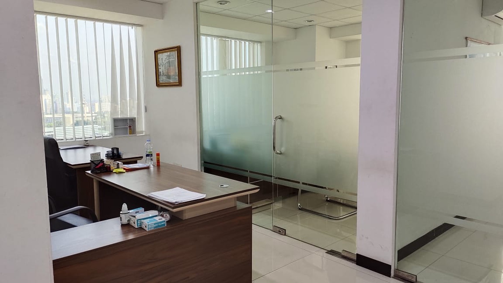 Office Space di Jakarta Barat