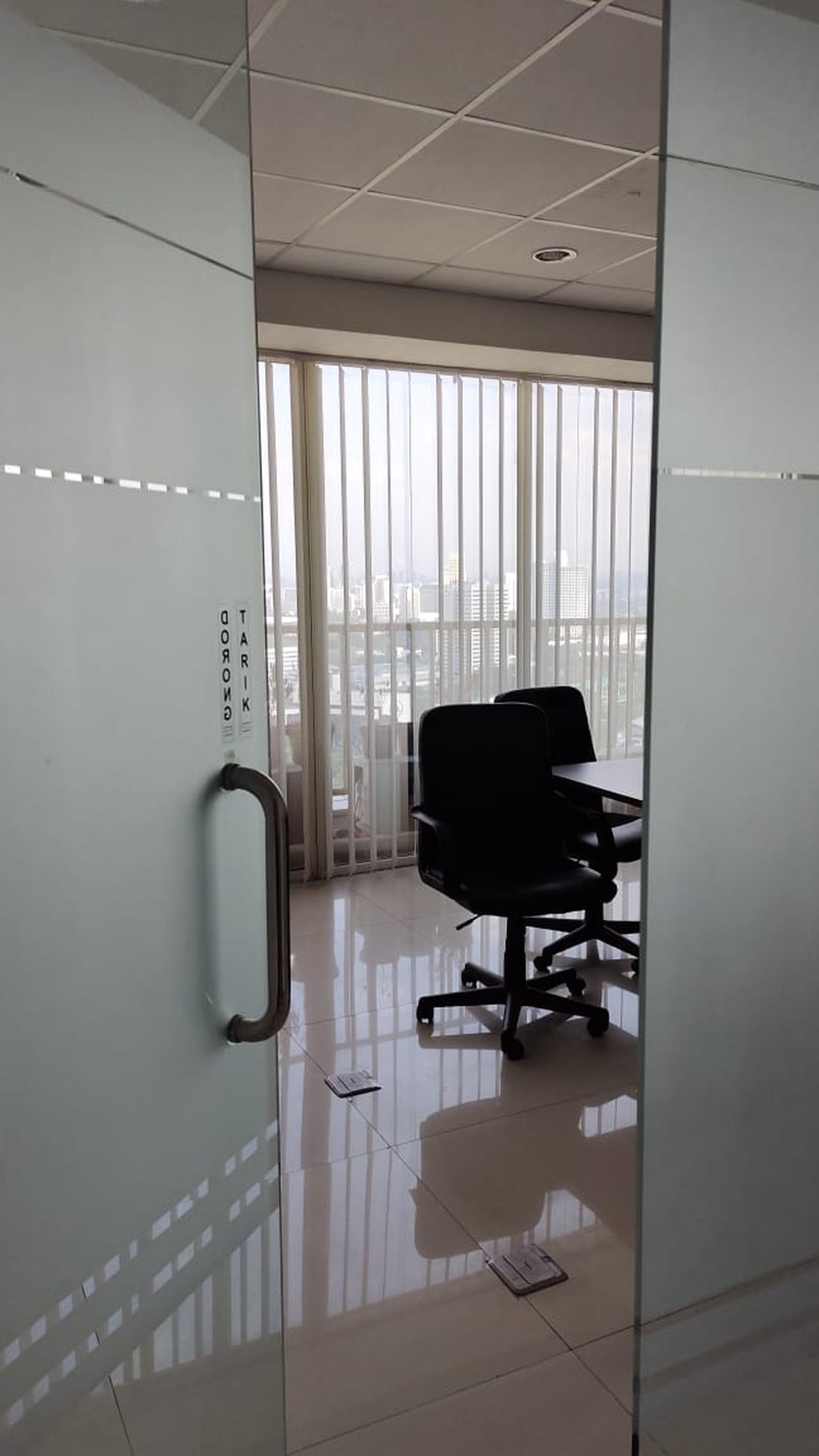 Office Space di Jakarta Barat