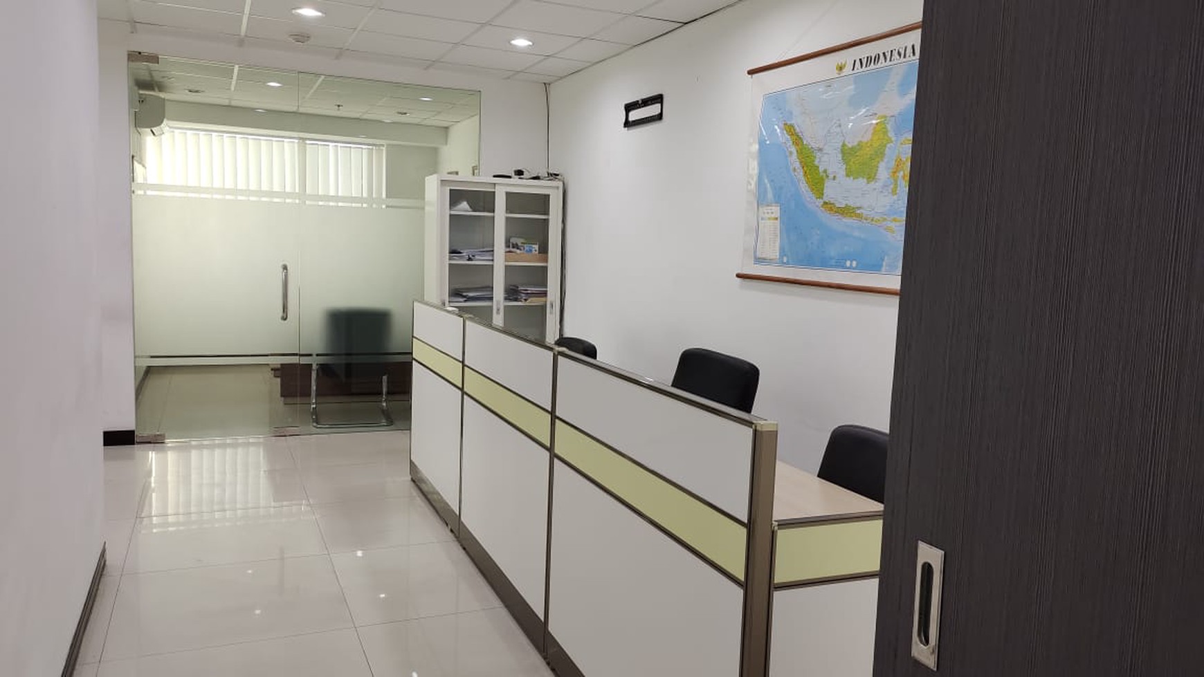 Office Space di Jakarta Barat 