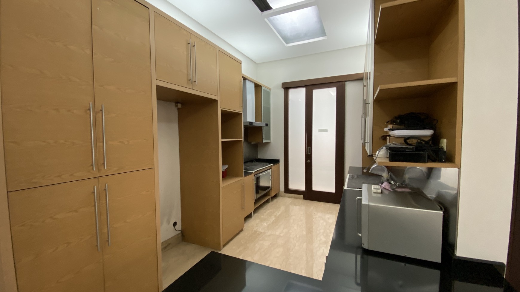 MODERN BEAUTIFUL HOUSE IN SENOPATI AREA