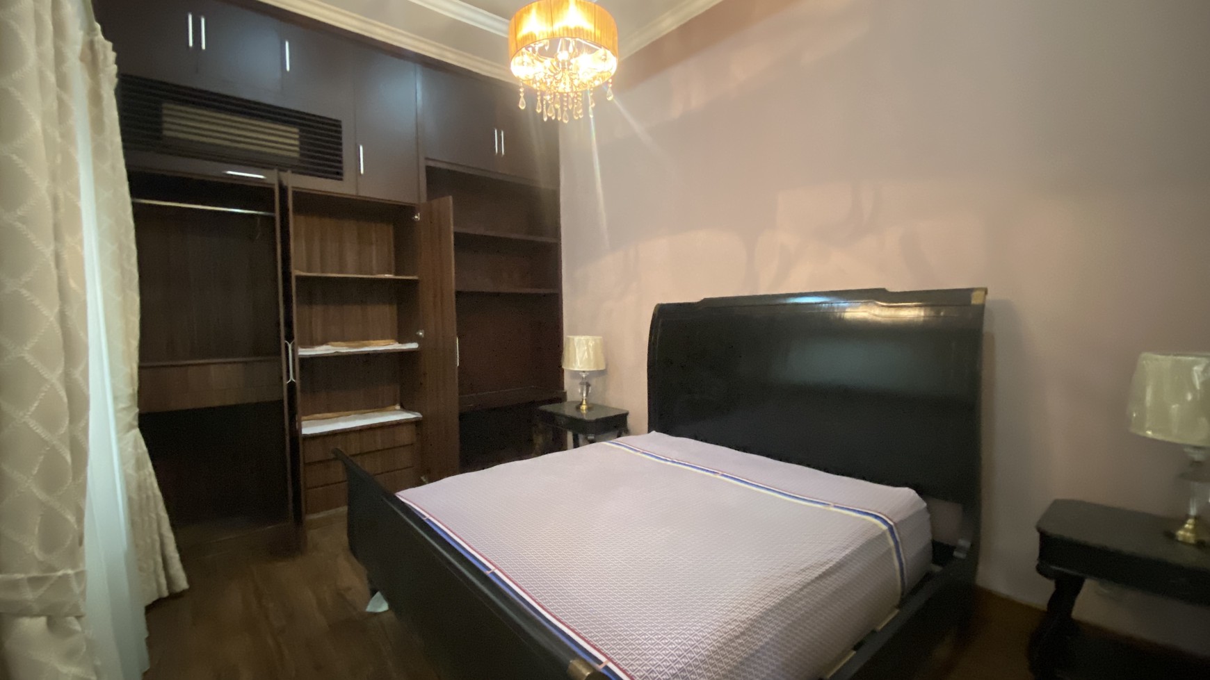 COMFY HOUSE AT SENOPATI AREA