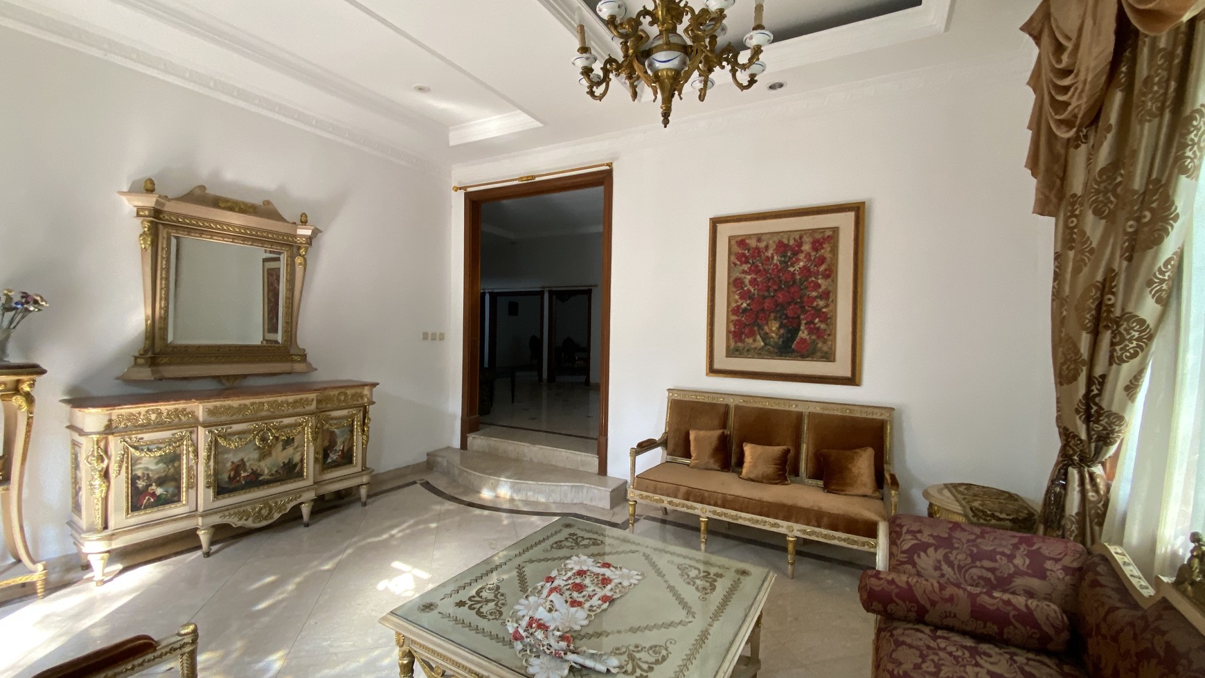 Comfy House at Senayan Area