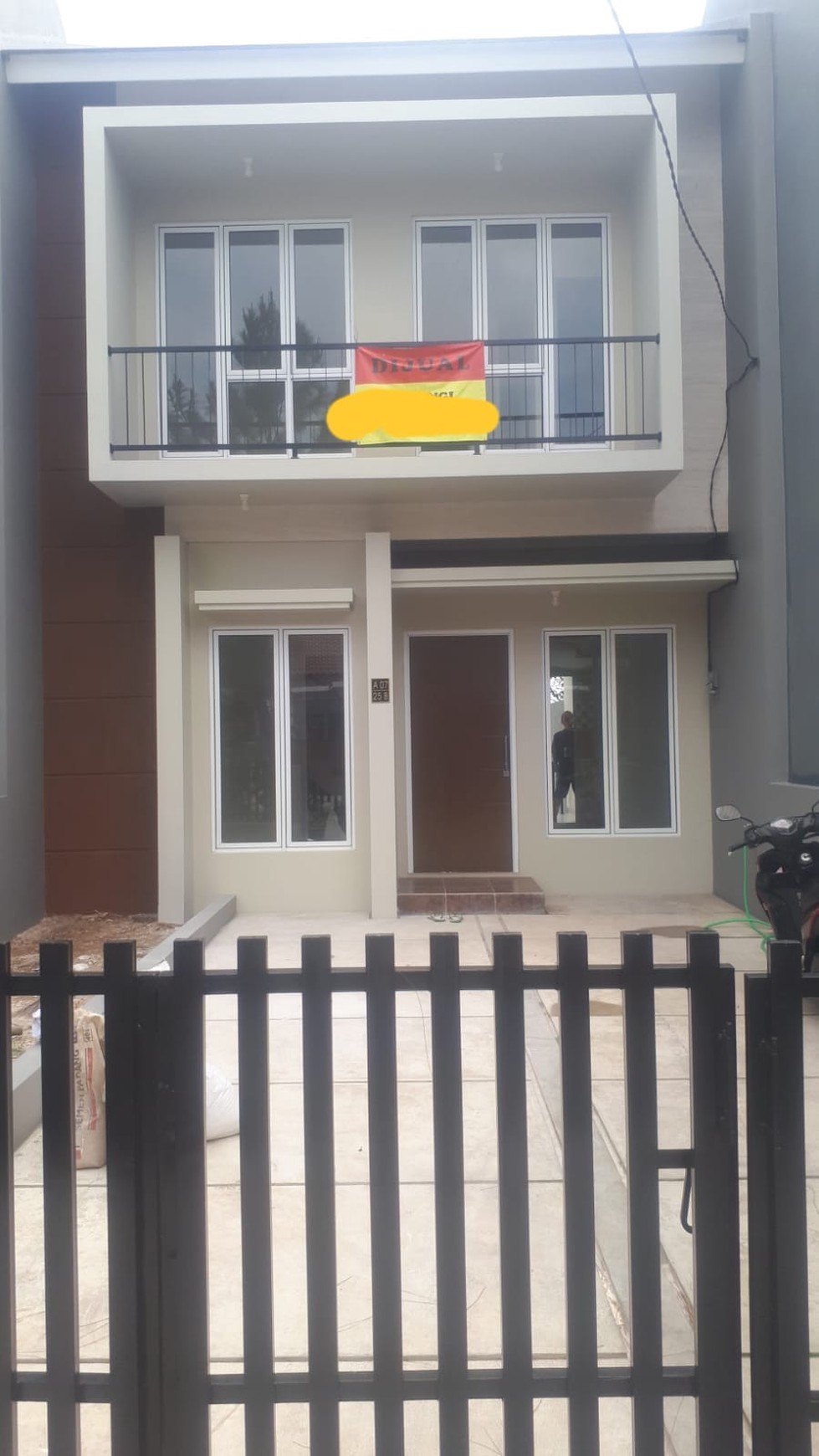 Rumah Siap Huni di Bukit Golf Riverside