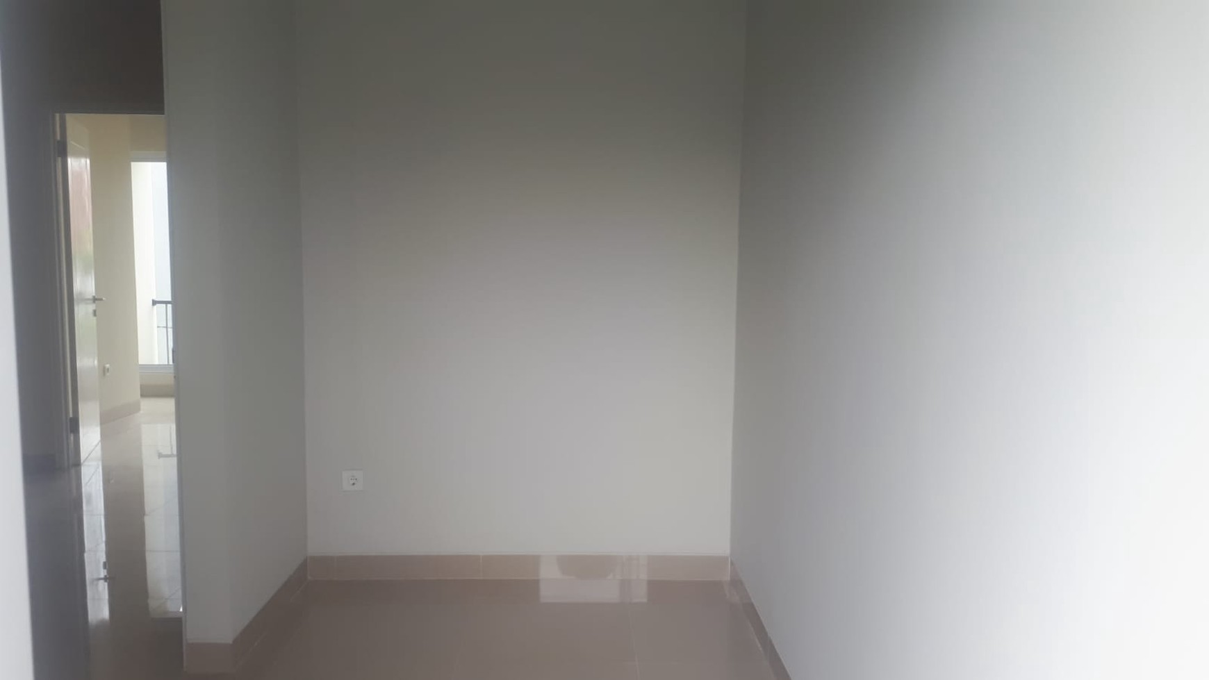 Rumah Siap Huni di Bukit Golf Riverside