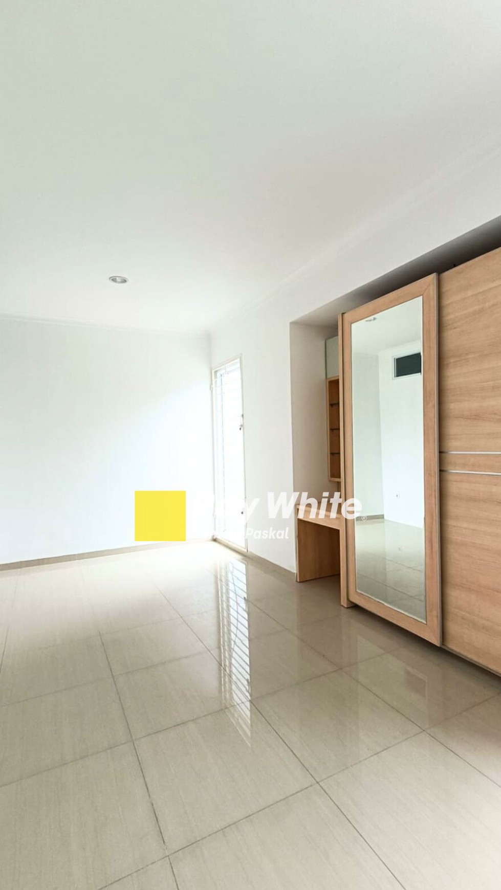 Dijual Rumah Minimalis di Culdesac Holis Regency