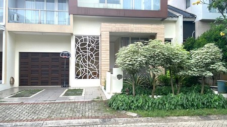 Rumah Lux, cantik siap huni di bintaro
