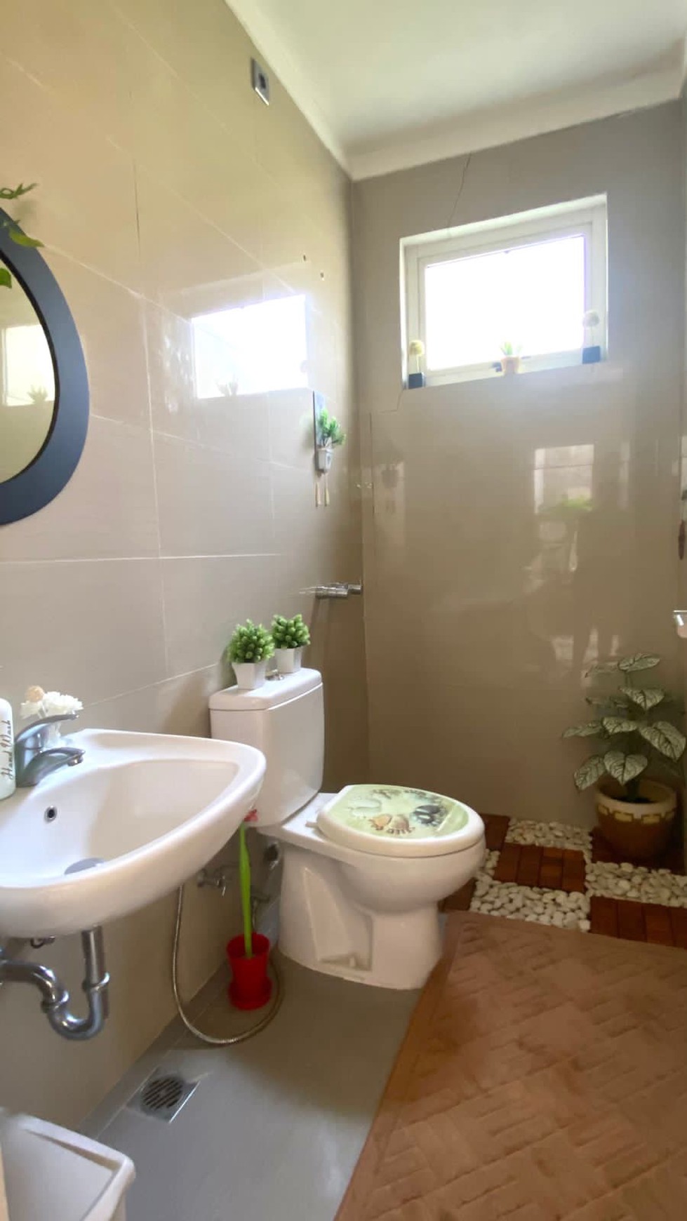 Rumah Lux, cantik siap huni di bintaro