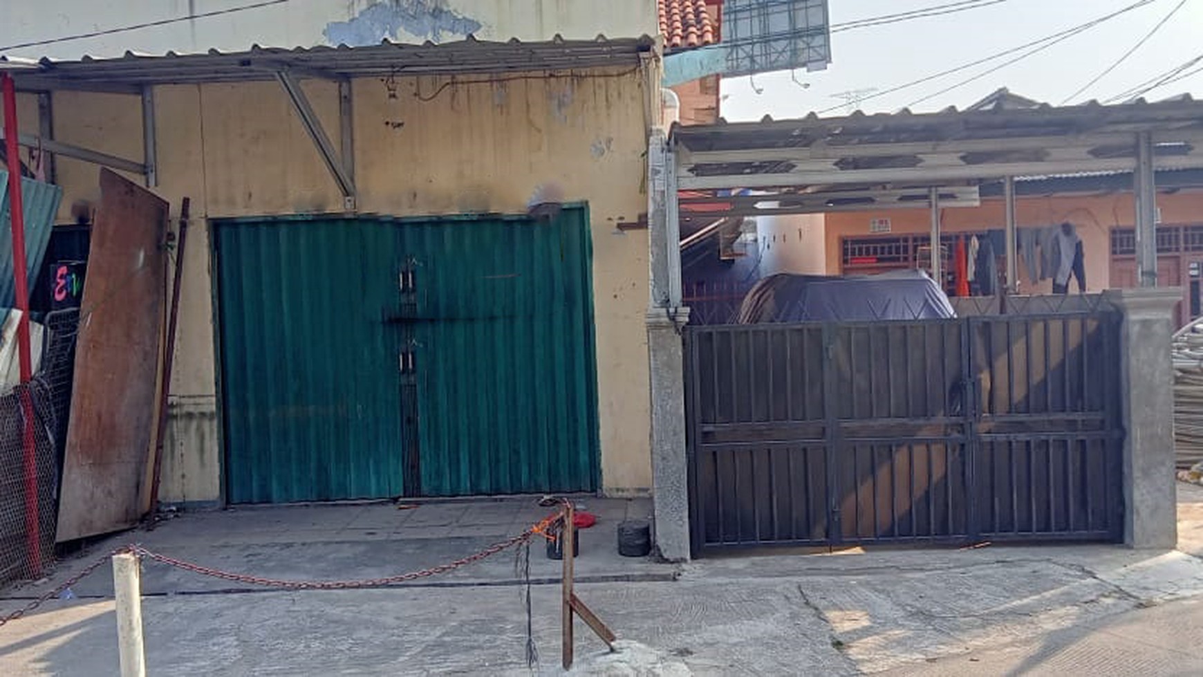Kavling terdapat Bangunan Rumah, Kontrakan, dan Toko @Jl Parung Jaya, Ciledug