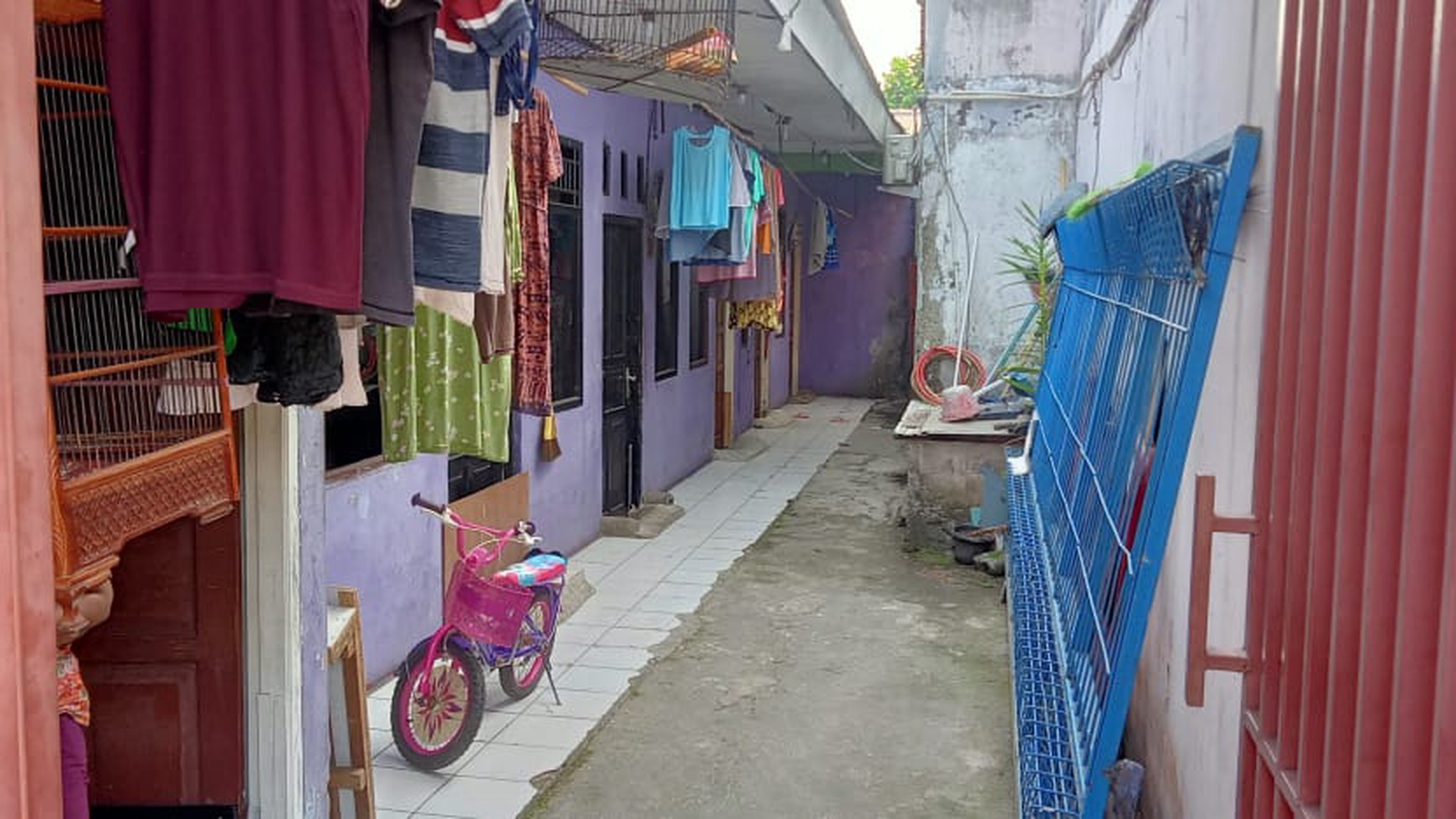 Kavling terdapat Bangunan Rumah, Kontrakan, dan Toko @Jl Parung Jaya, Ciledug