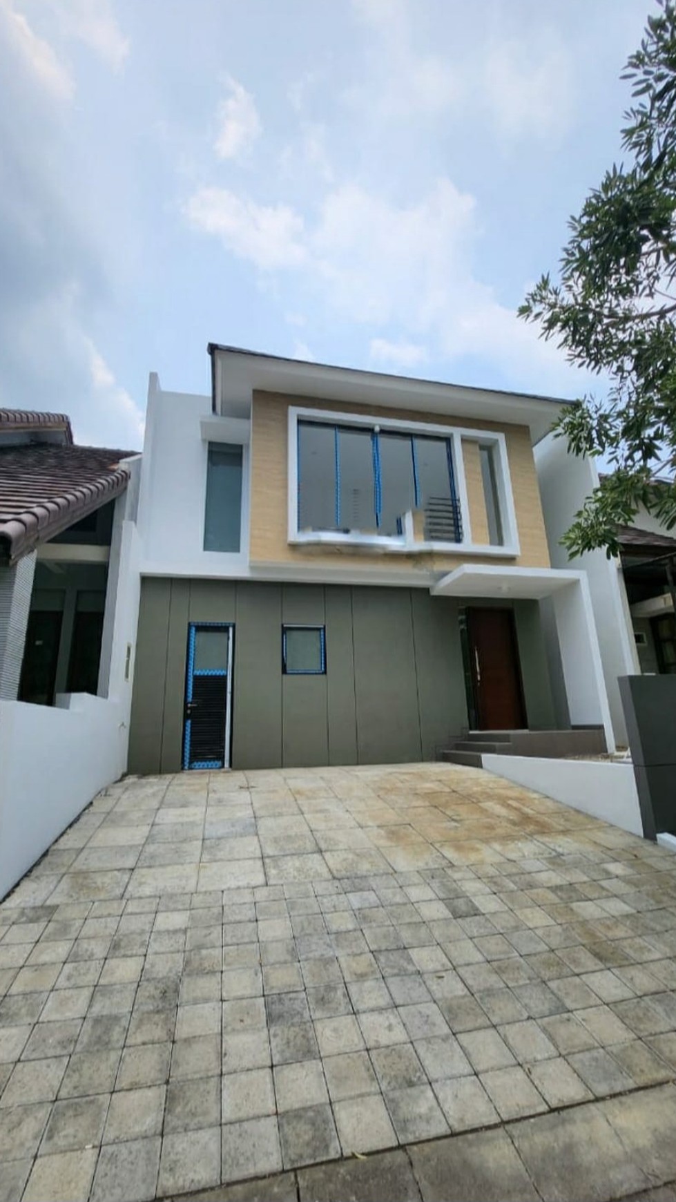 MURAH Rumah Baru Woodland Citraland - New Modern Design - TerMURAH  Cantik 2 lantai Surabaya Barat 