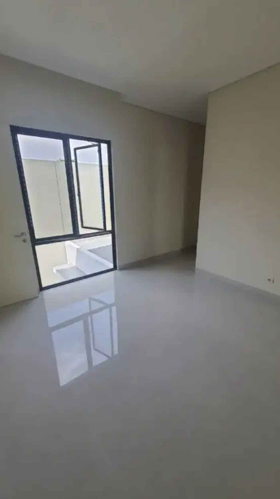 MURAH Rumah Baru Woodland Citraland - New Modern Design - TerMURAH  Cantik 2 lantai Surabaya Barat 