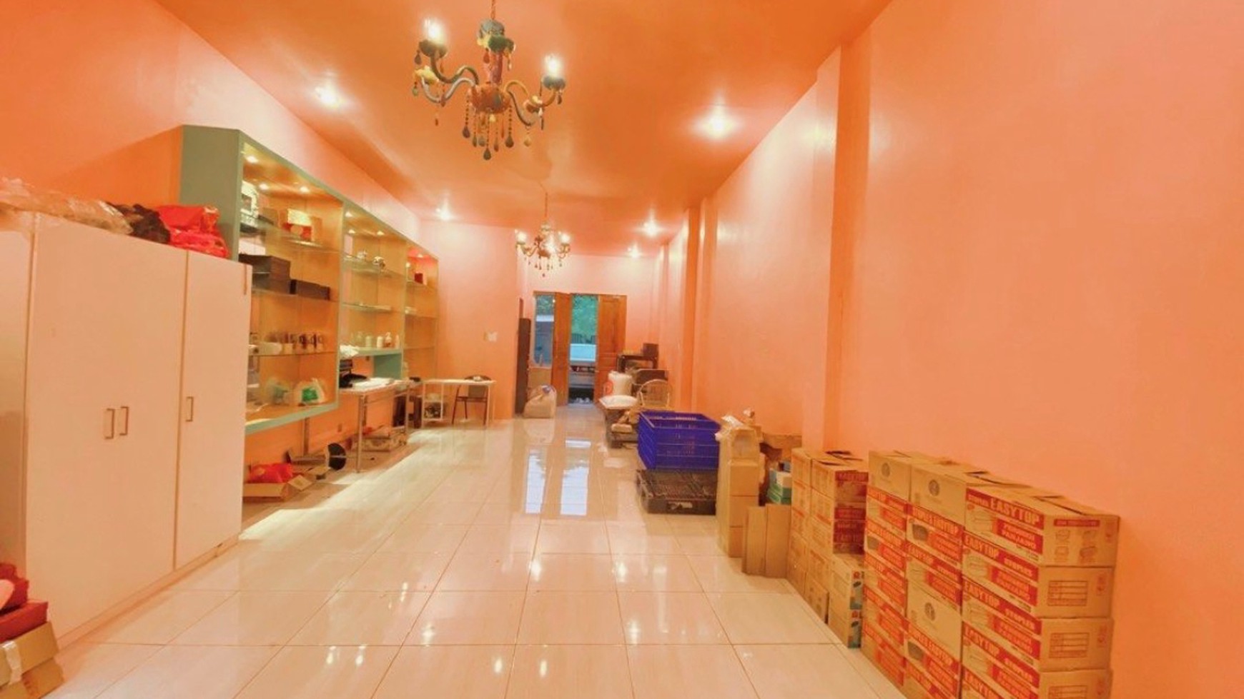 Dijual Rumah Untuk Ruang Usaha dan Lokasi Strategis @Petukangan Utara