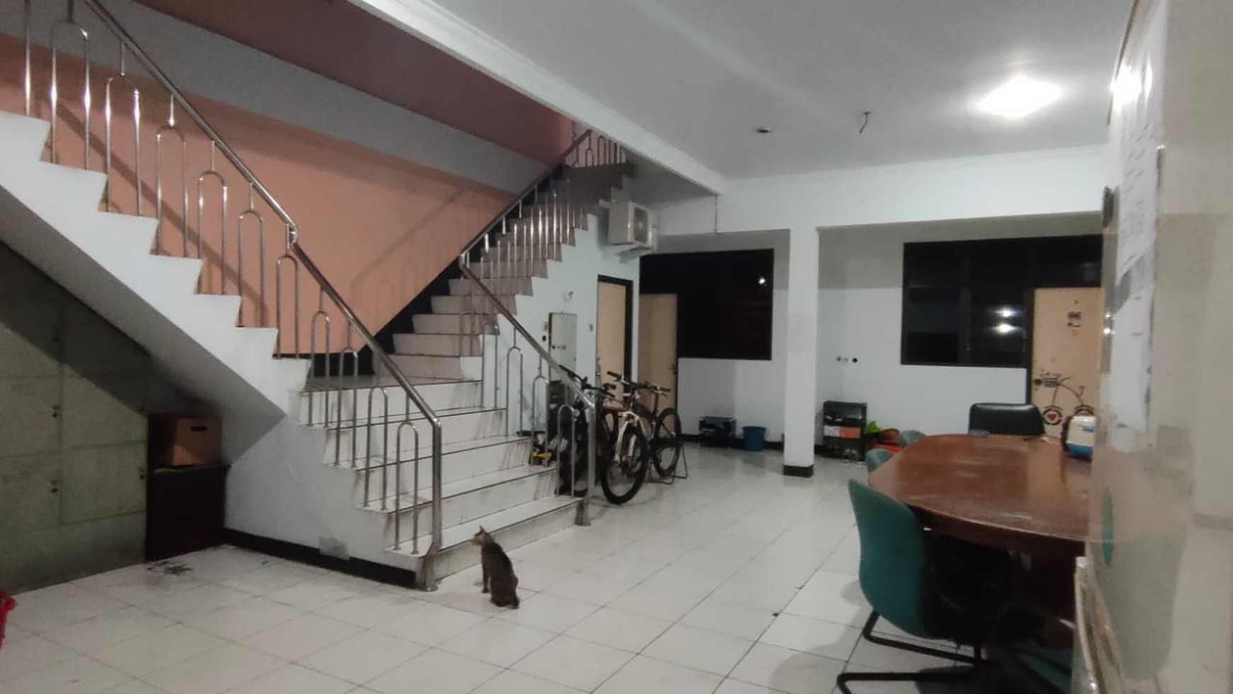 Kos-Kosan 3 lantai di Karet Belakang Setiabudi, Jakarta Selatan