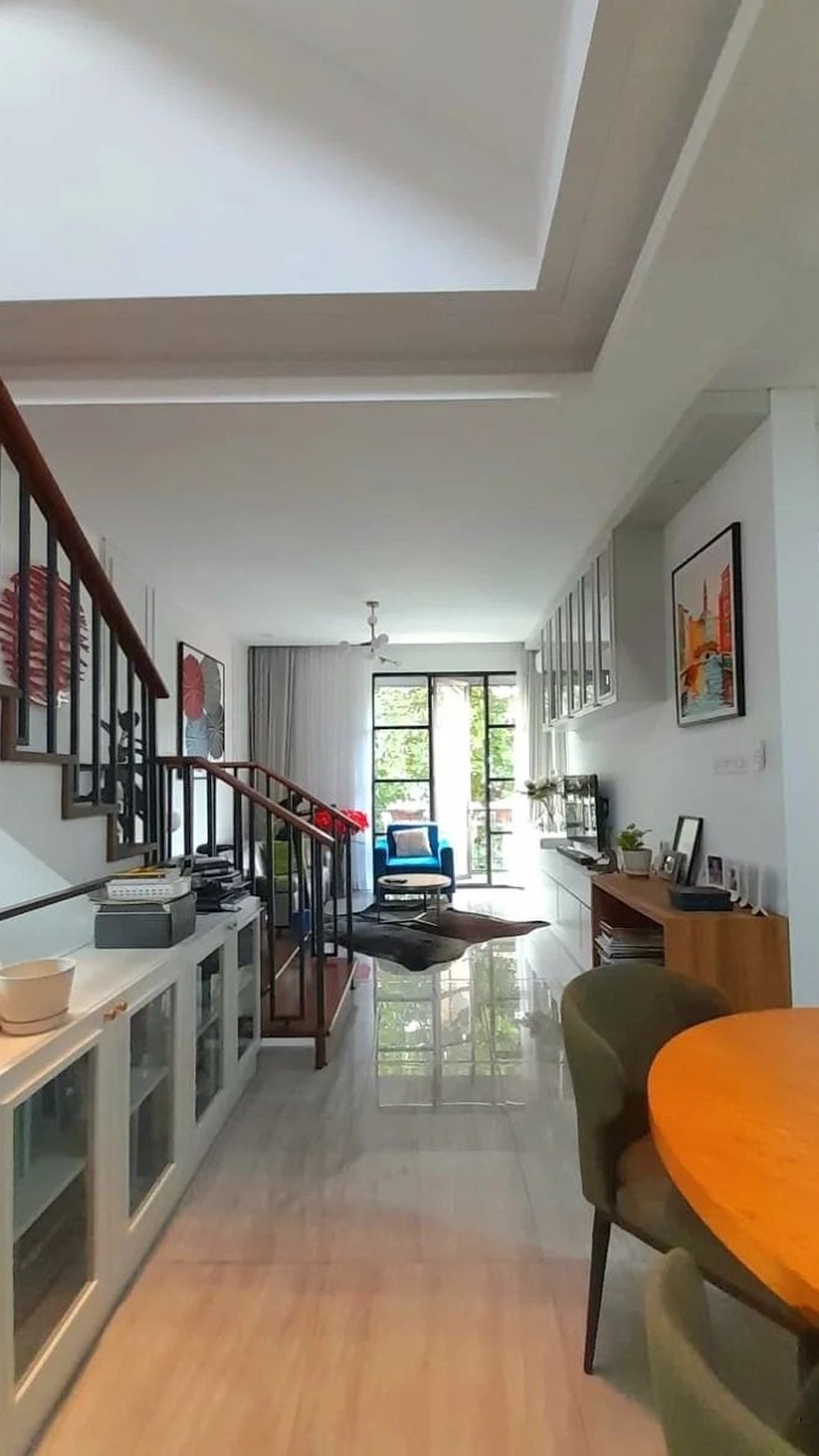Rumah Modern Tropical Area Pondok Indah