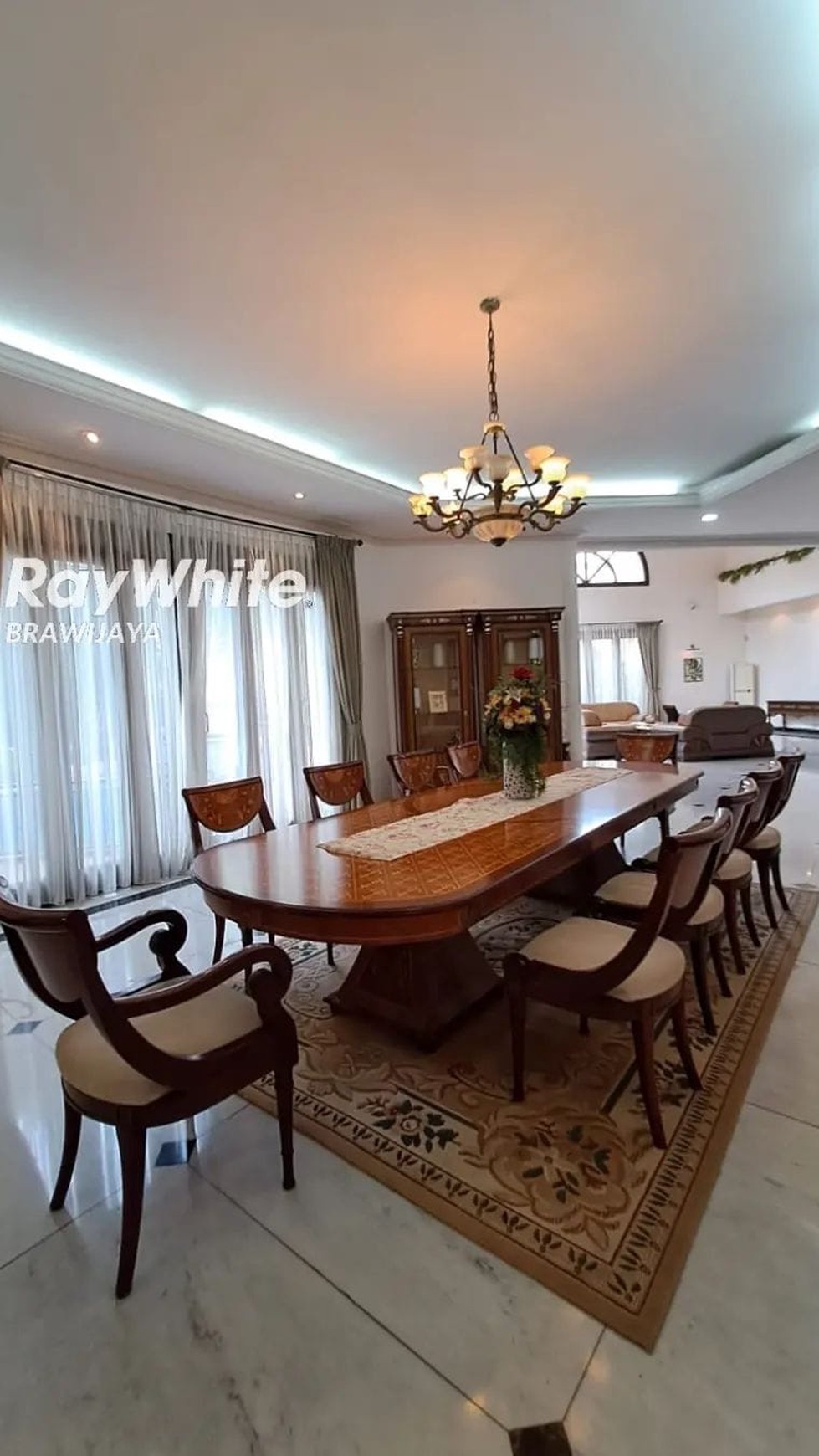 Rumah Siap Huni Lingkungan Elit Area Simprug Golf