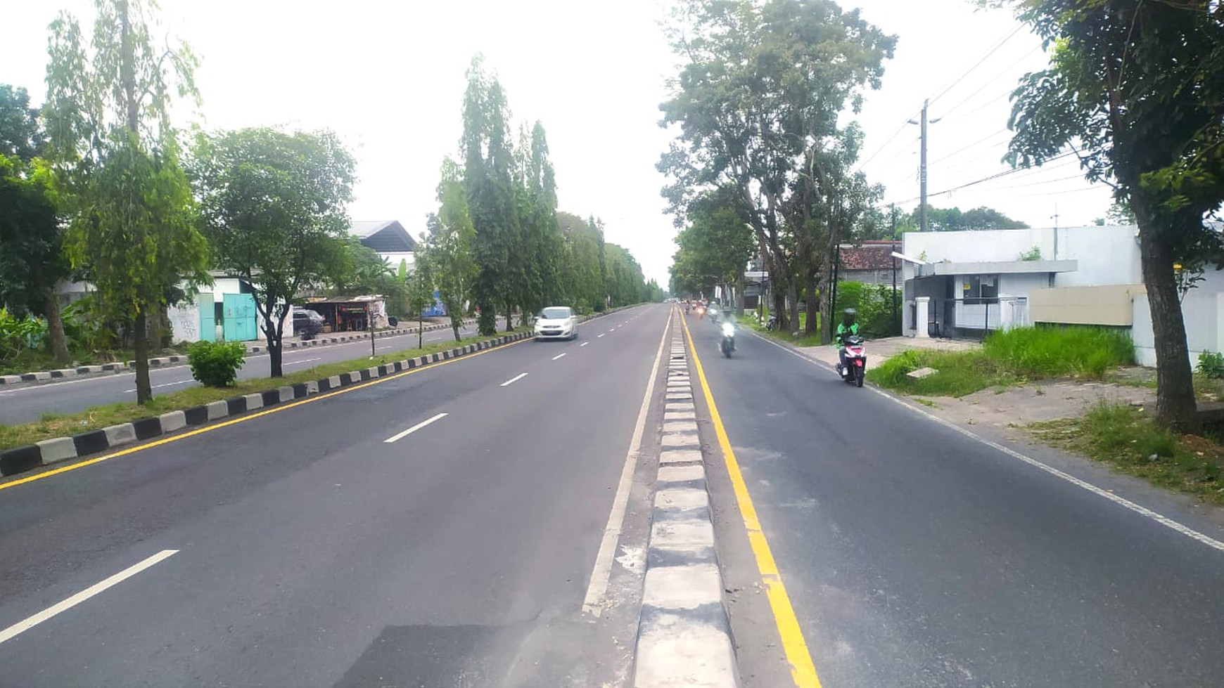 Tanah Luas 1580 Meter Persegi di Gamping Sleman 