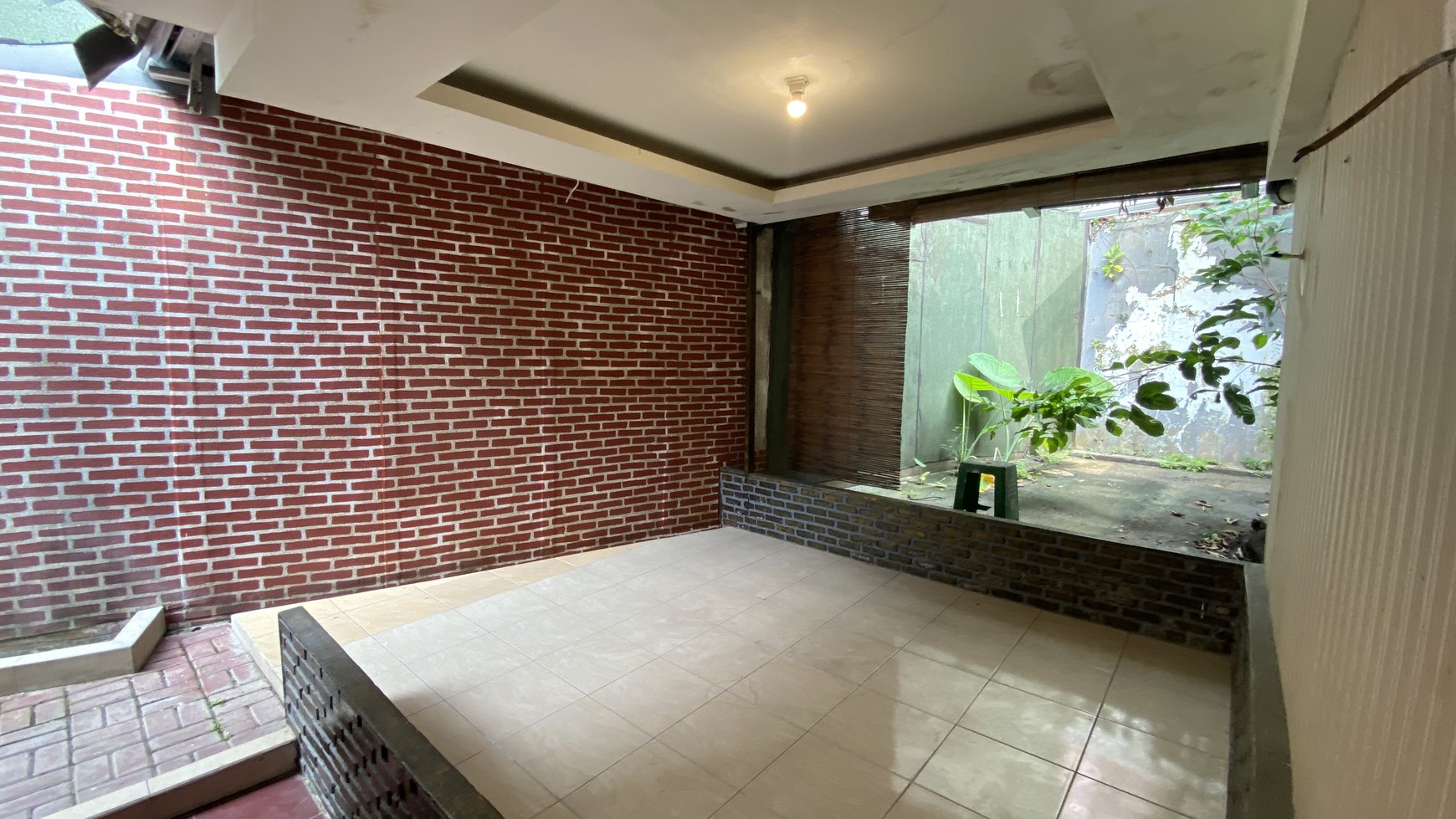 Rumah di Senopati Area Cocok untuk kantor atau Clinic