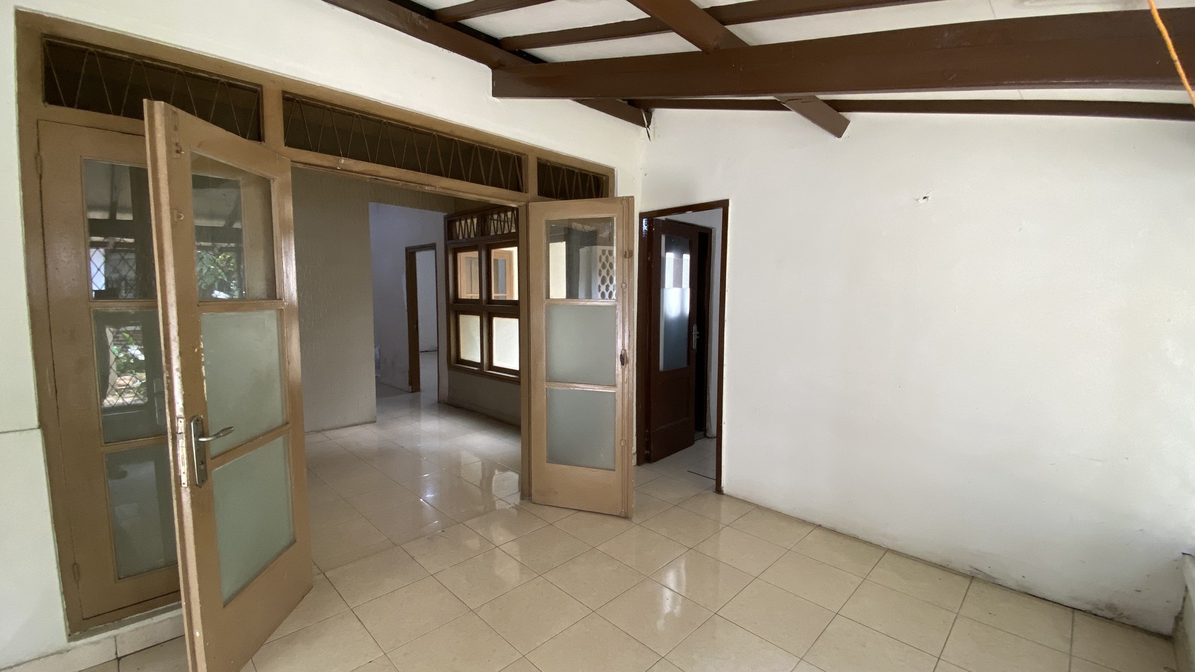 Rumah di Senopati Area Cocok untuk kantor atau Clinic