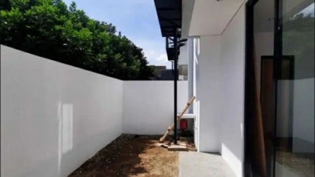 Brand new house next to Access Toll Veteran