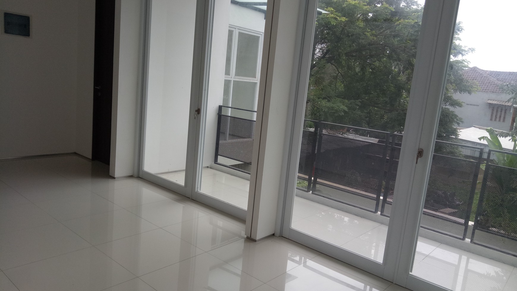 Dijual Rumah baru 400m dari pintu tol Cibubur, dalam komp DDN dekat jl. raya alternatif Cibubur