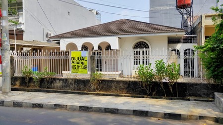 Rumah 1 Lantai ,bisa bangun 2 rumah, Harga Nego di Sunter Mas Jakarta Utara